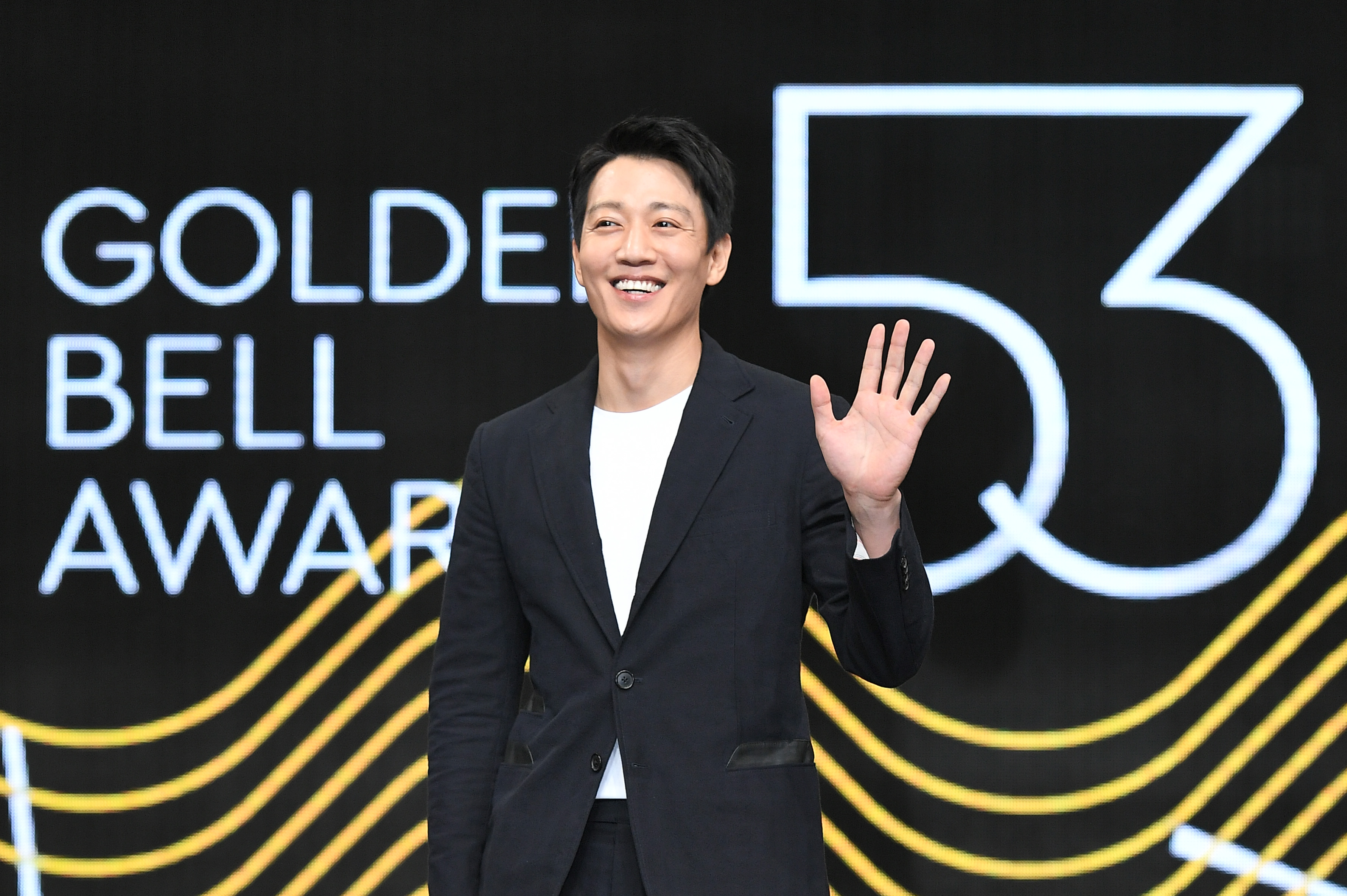 金來沅為第53屆金鐘獎擔任首次海外頒獎禮的頒獎嘉賓。