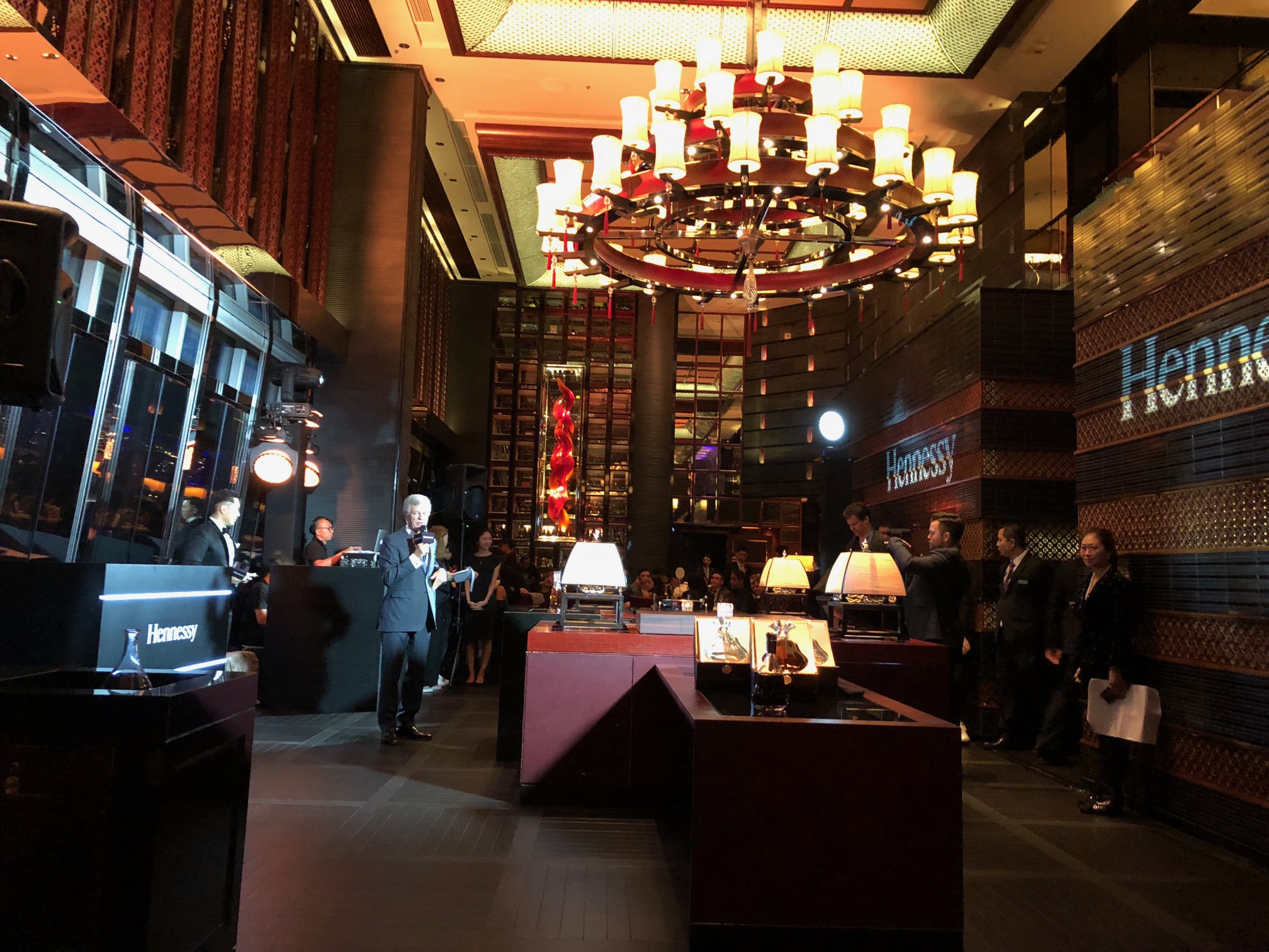 9月底在香港米其林二星餐廳「天龍軒」舉辦的軒尼詩餐會，將粵菜與干邑互相搭配的特性發揮到極致。