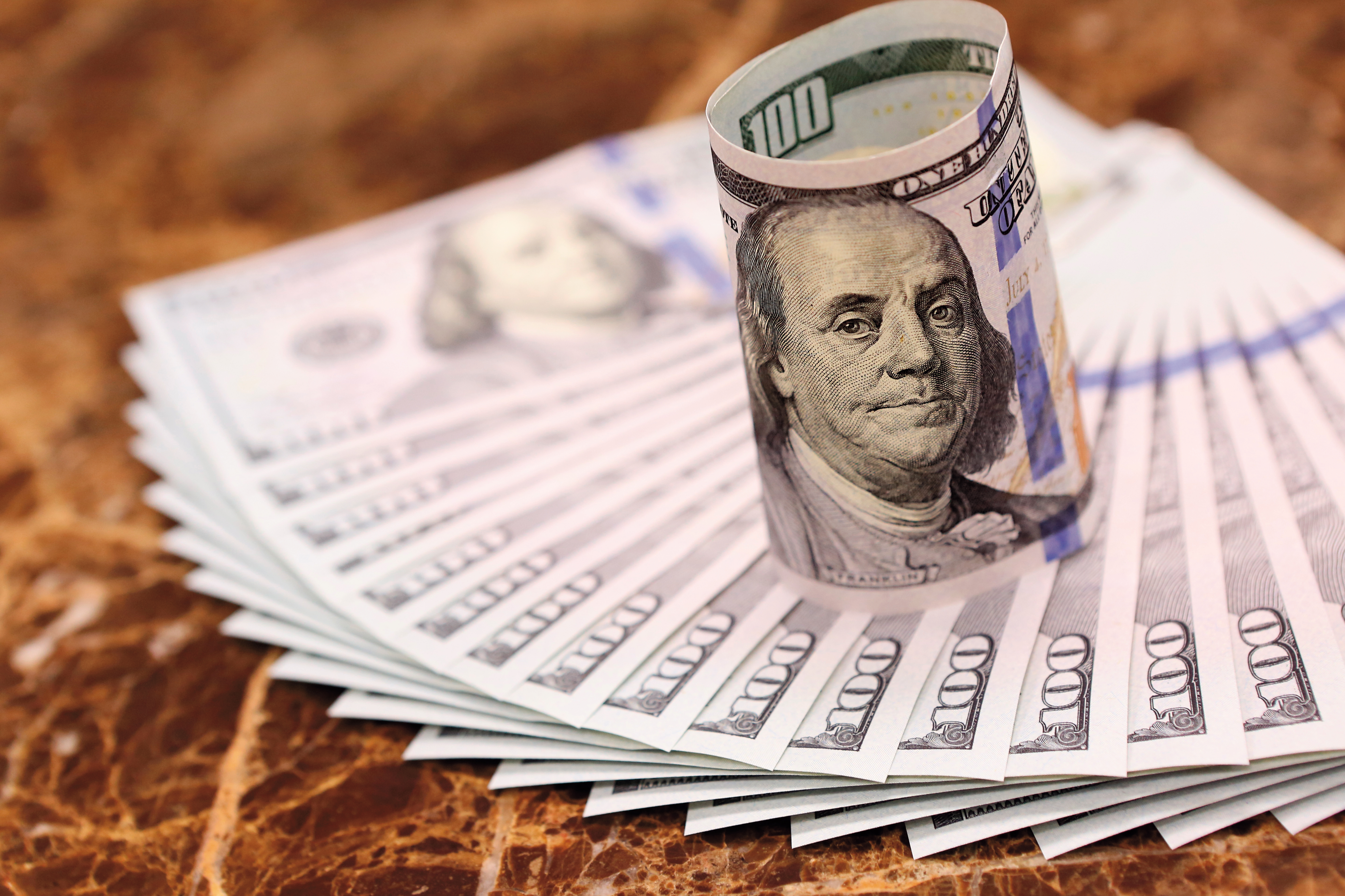 美國經濟獨大與美元強勢，貨幣貶值潮從印度、阿根廷等蔓延到了台灣、韓國與中國。