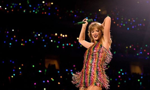 美國流行樂壇小天后泰勒絲，罕見在個人IG上發表政治立場。（翻攝自泰勒絲IG）