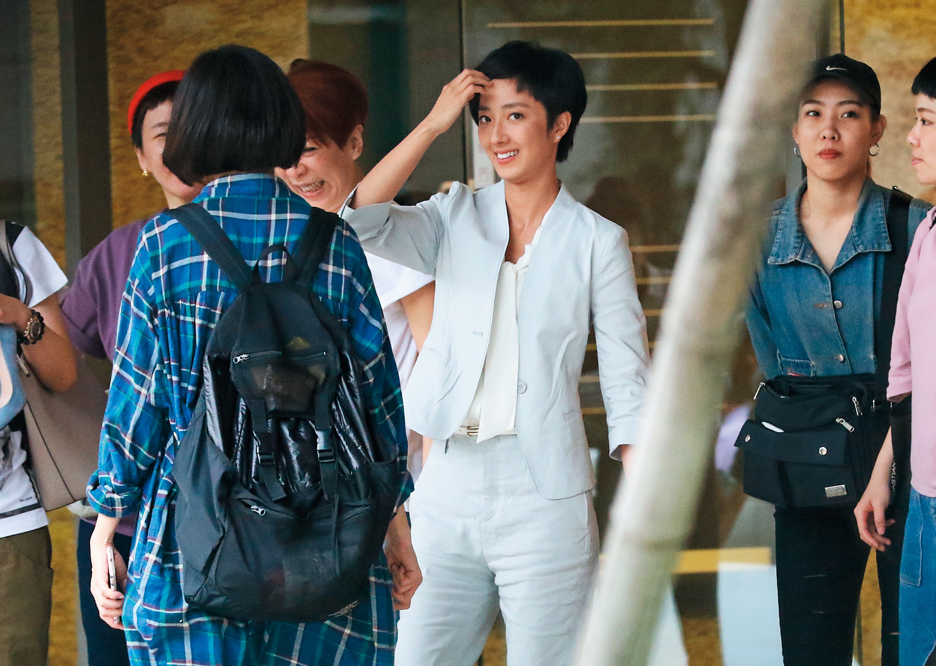 今年5月，桂綸鎂特別向劇組告假，返台拍攝代言的咖啡品牌廣告。