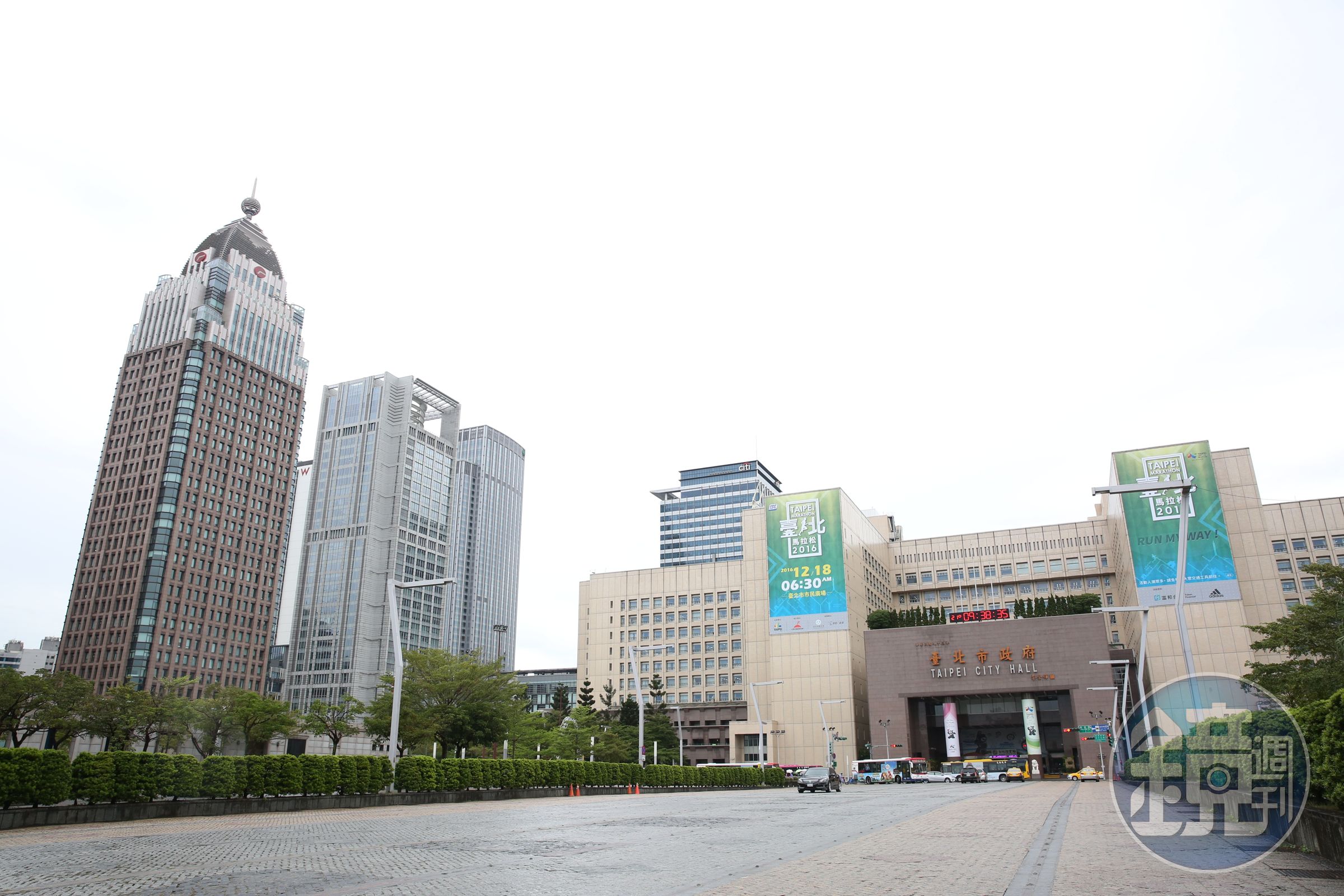 遠雄與北市府在大巨蛋停工後交鋒不斷，在趙藤雄淡出經營後已獲改善。