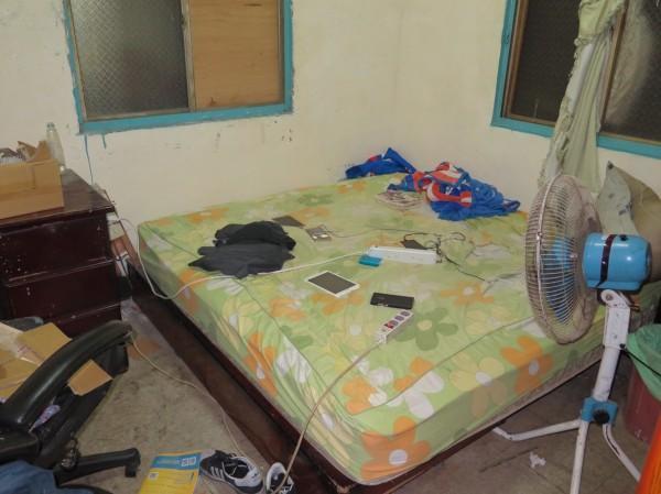 大兒子在同學通報下撿回一命，王母和小兒子則不幸身亡。（翻攝畫面）