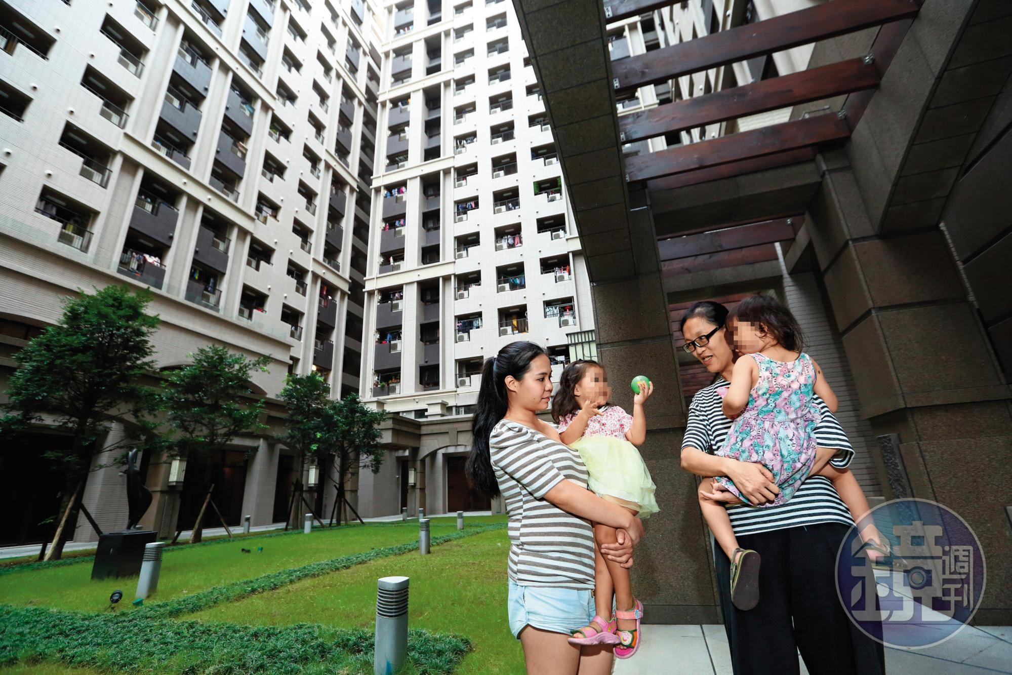 只租不賣的社會住宅,政府從2017年起的8年內將興建12萬戶。