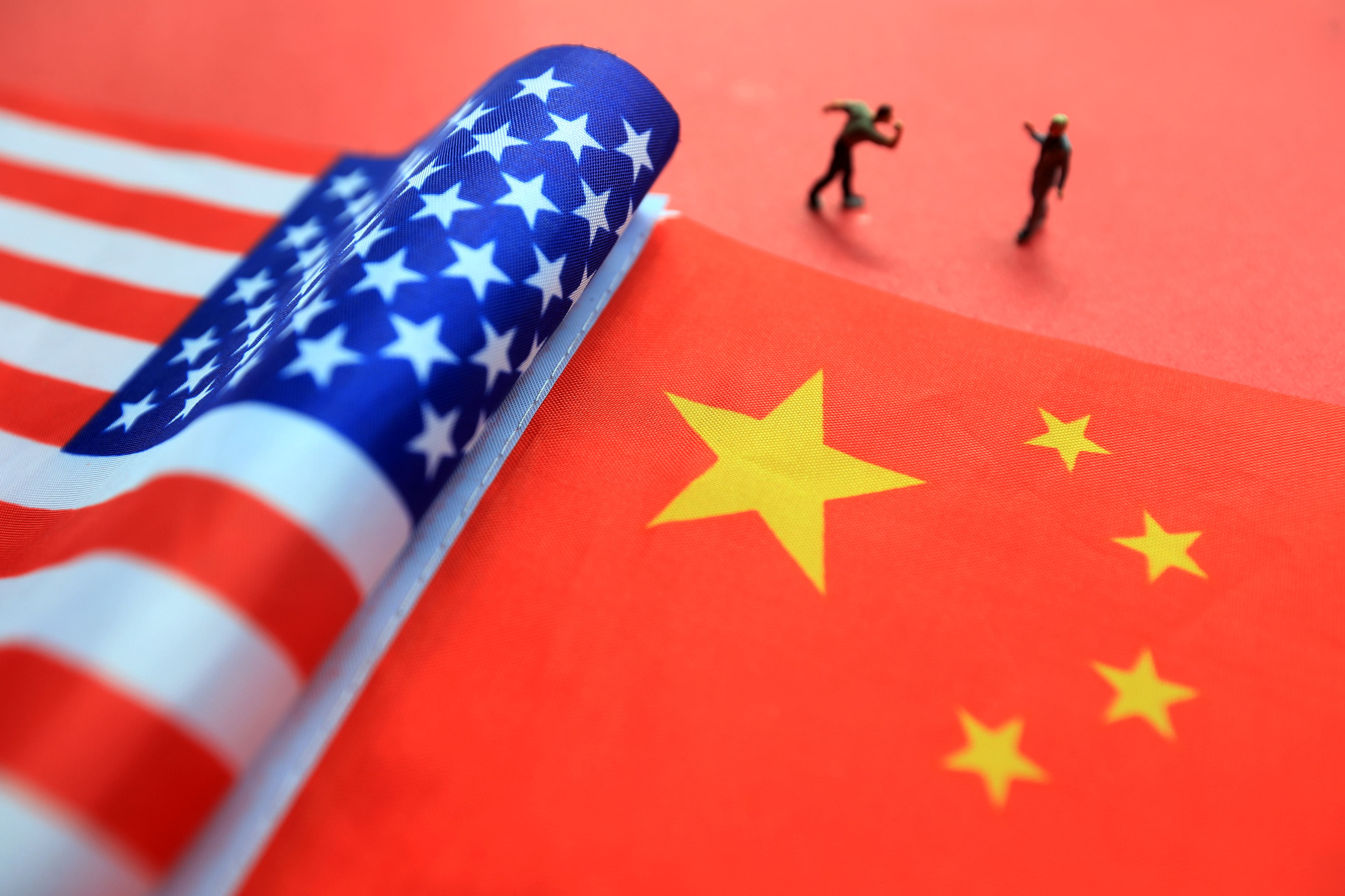 因貿易等議題引發的美中「新冷戰」，在背後推動的是新世代的美國外交官員。（東方IC）