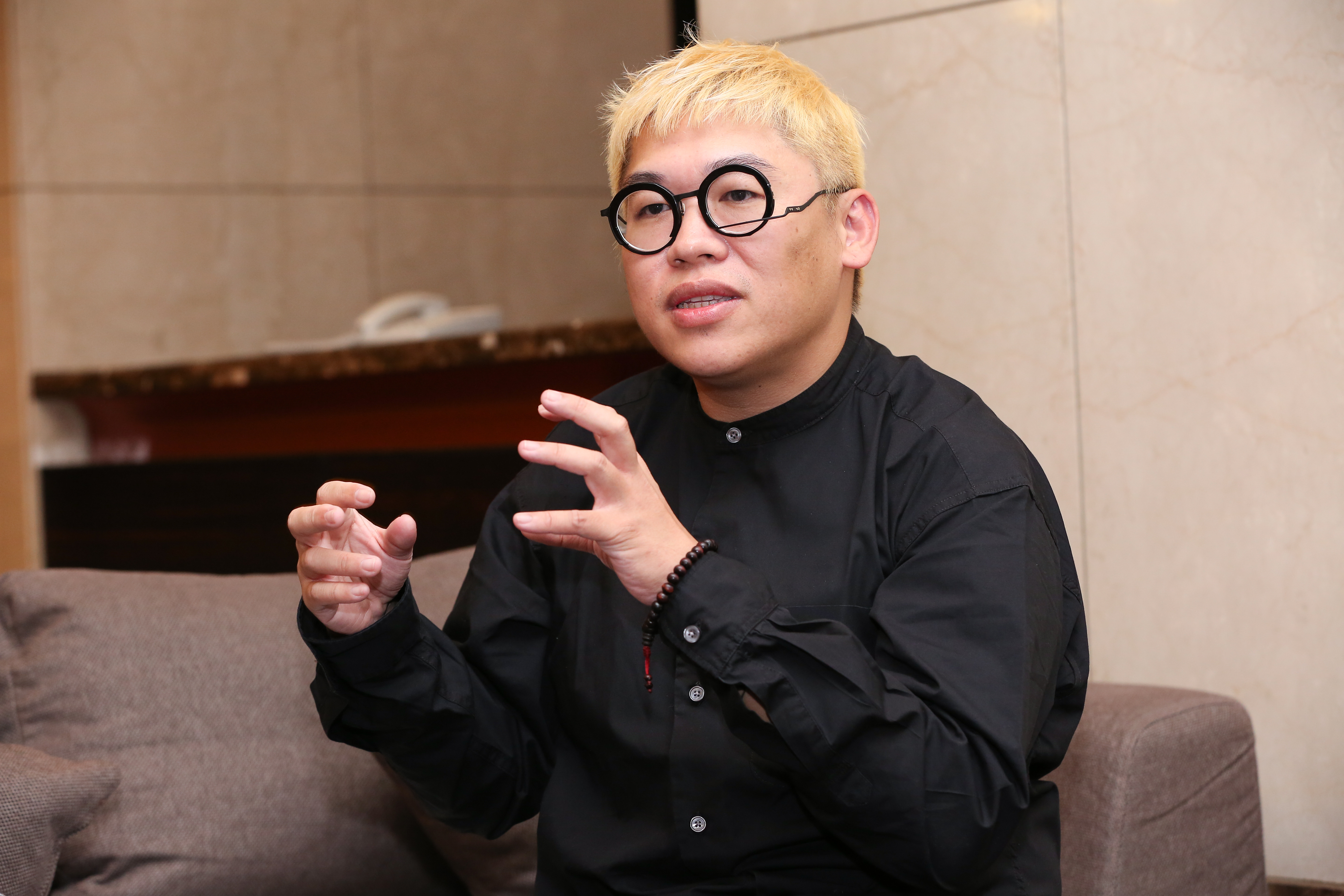 《神農氏》是導演Baboo首齣搬上國家戲劇院的作品。