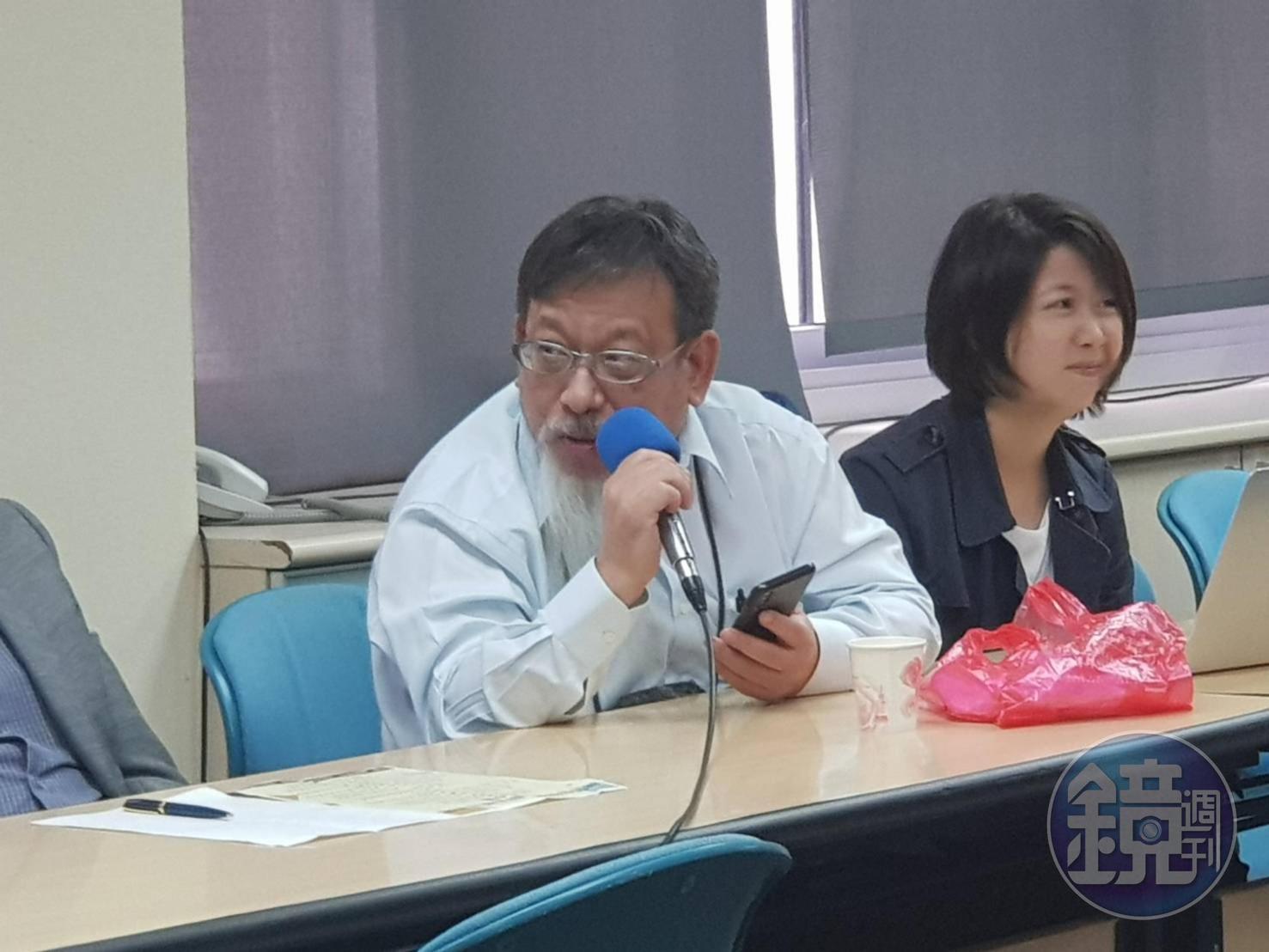 張靜在司改國是會議期間身兼委員，投書指控「法官或檢察官還會收錢的大概在5%至10%之間」，引發司法官強烈不滿。