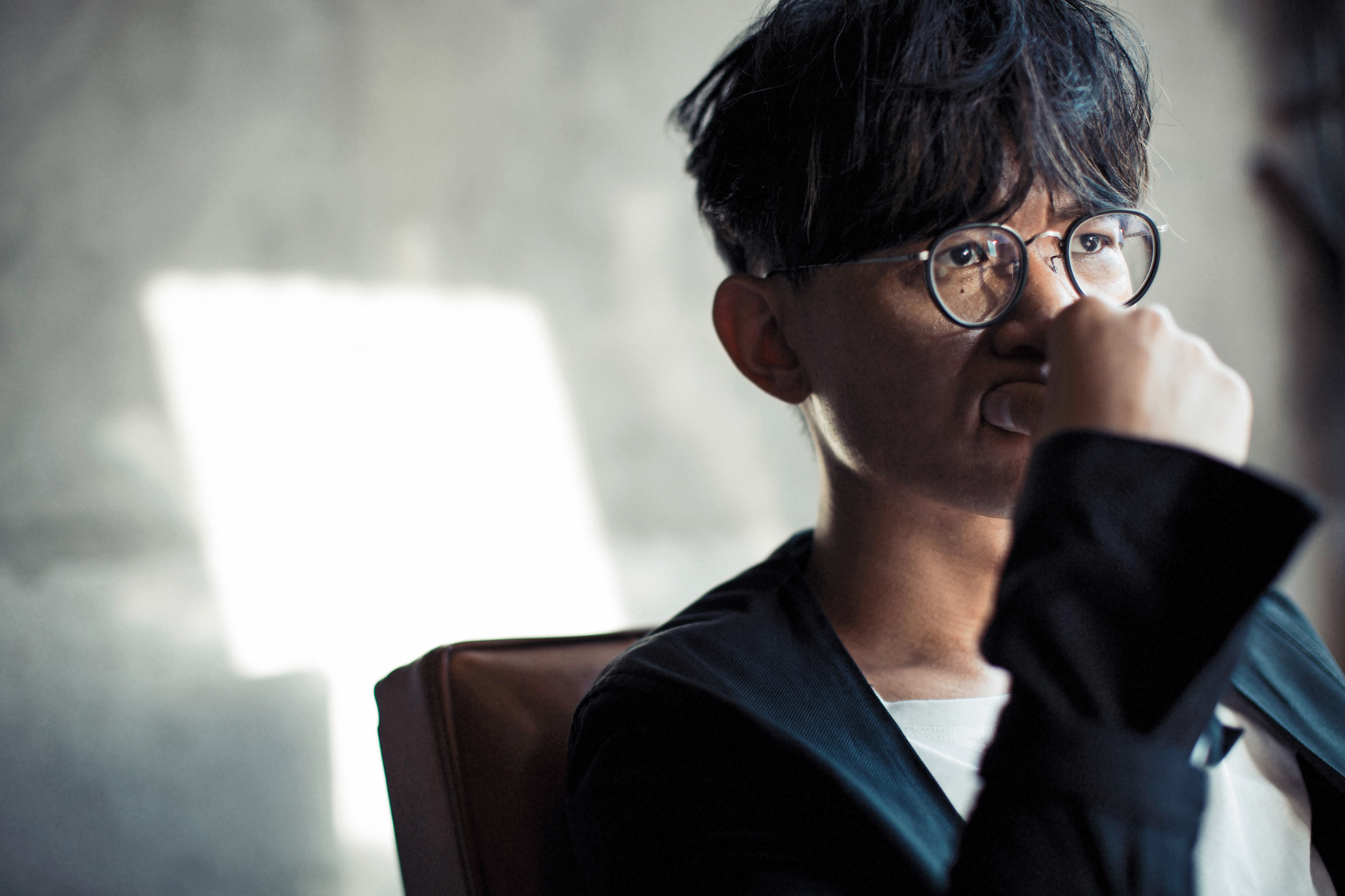 10年來不是沒機會發片，但卓義峯就怕自己唱片不賣錢，又為誰添了麻煩。