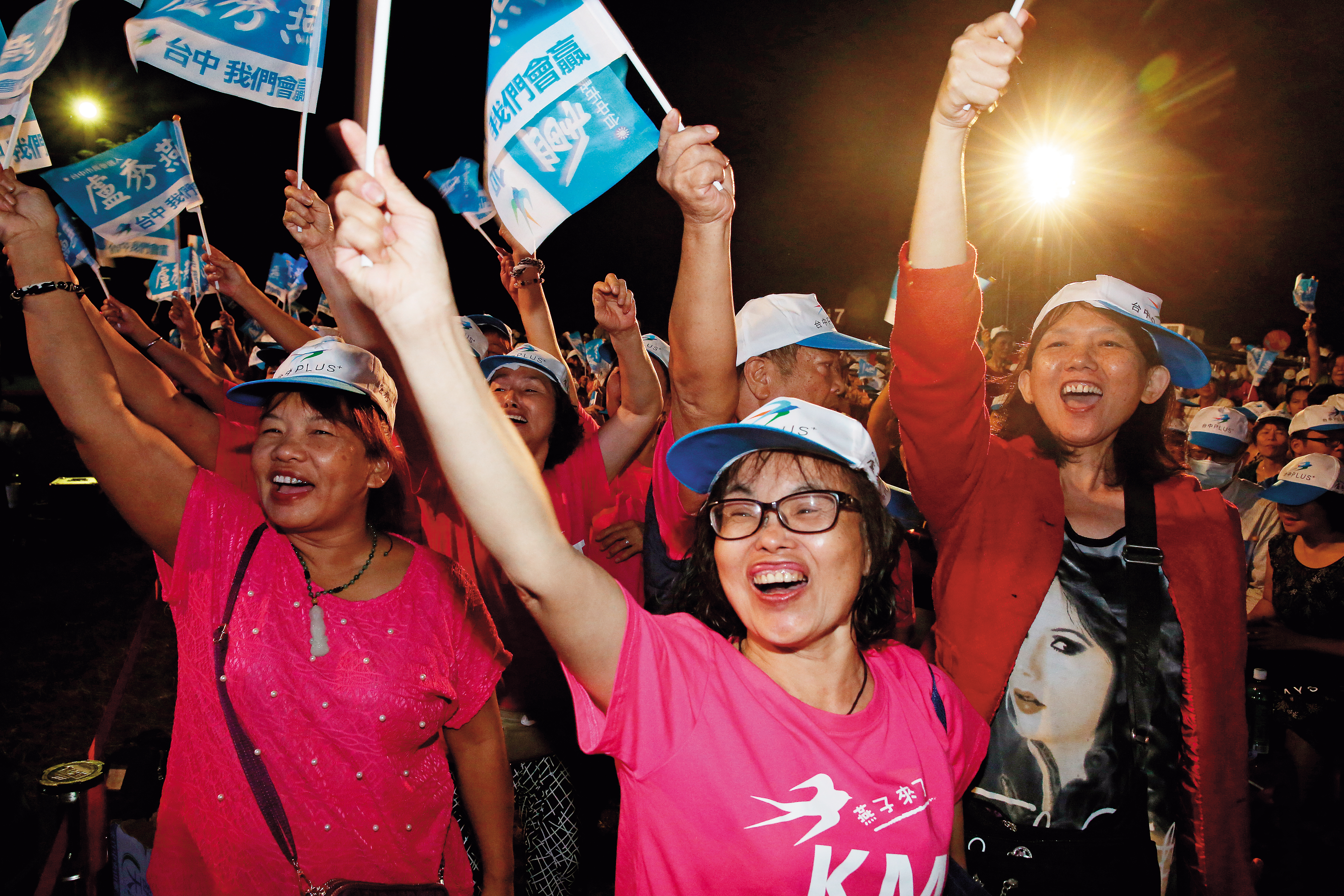 國民黨14日在台中舉行6都參選人聯合造勢晚會，拉抬中部縣市選情。