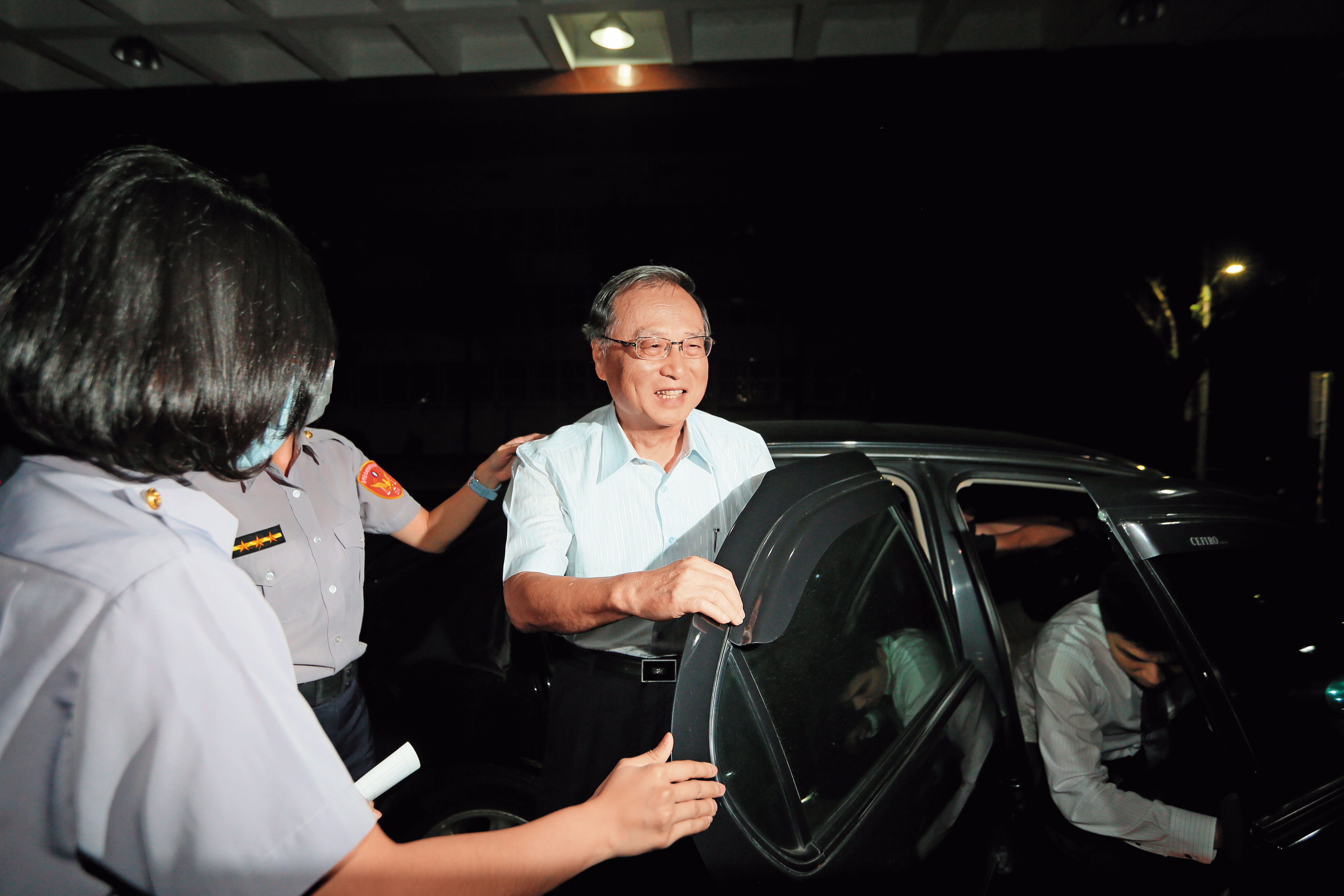 中投前董事長張哲琛（圖）緊咬馬英九是黨營事業決策者，三中交易案都上簽呈給馬批准才執行。