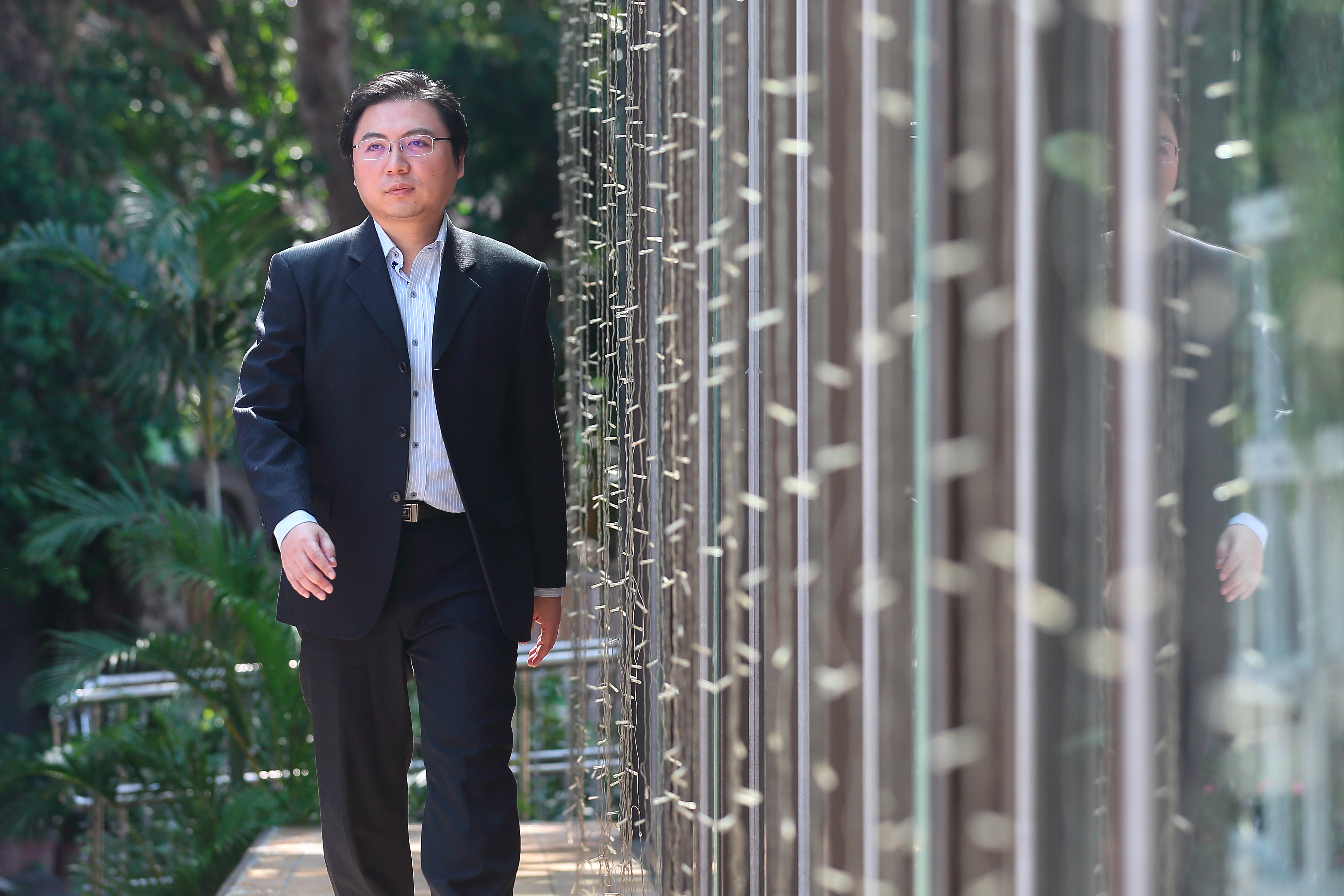 知名財經作家佘尚樺，人生第一次踏進股市就遇到金融海嘯慘賠200多萬元。