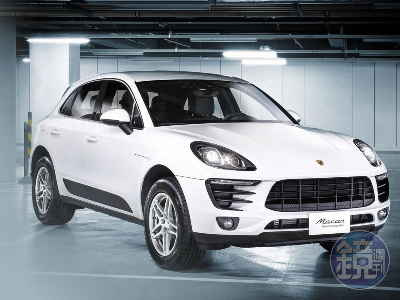 《PORSCHE》Macan Premium Package Plus