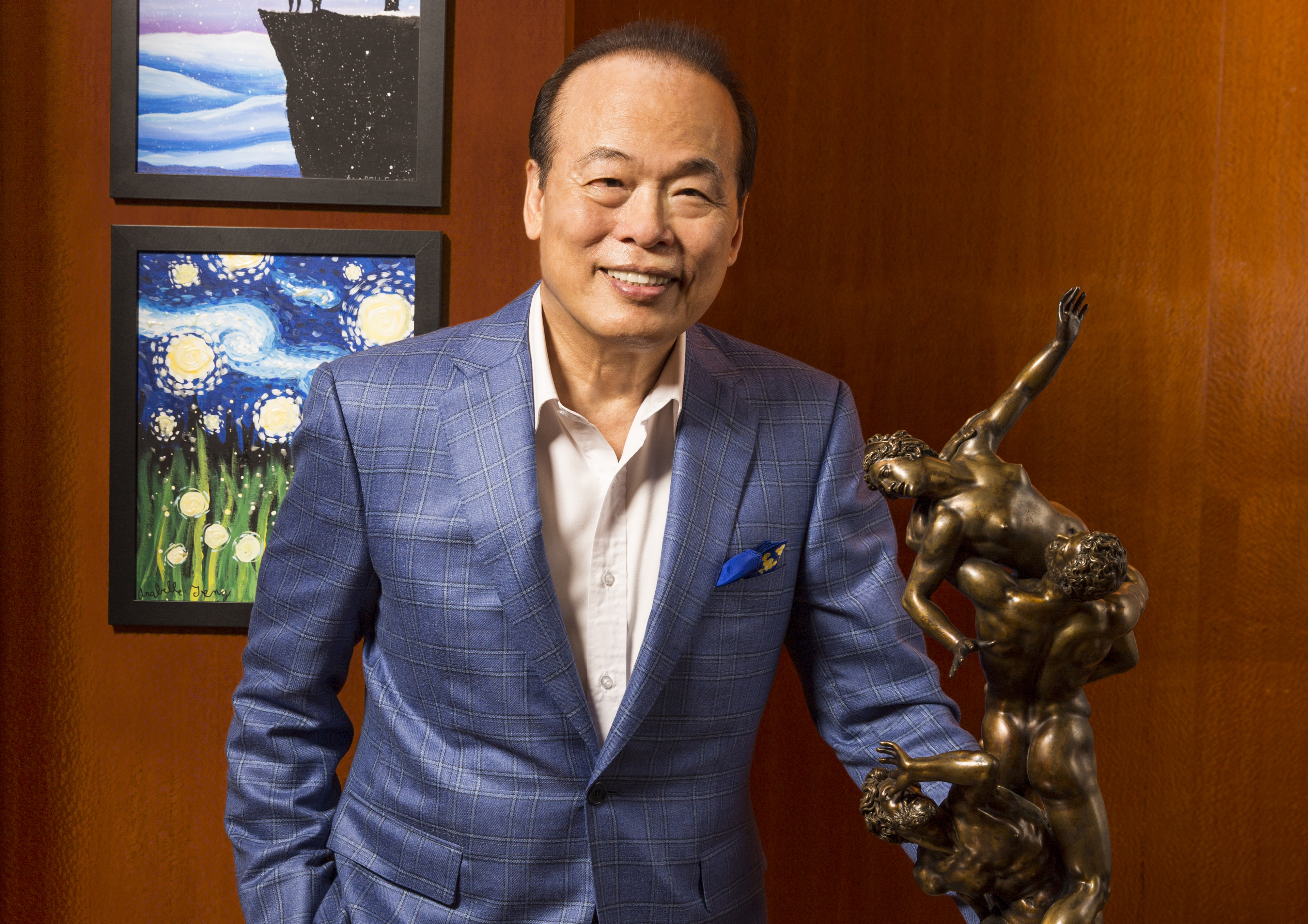 獨樂樂不如眾樂樂，陳得福將中西方骨董藏品開設陳氏典藏美術館，供同好免費預約參觀。（仙妮蕾德提供）