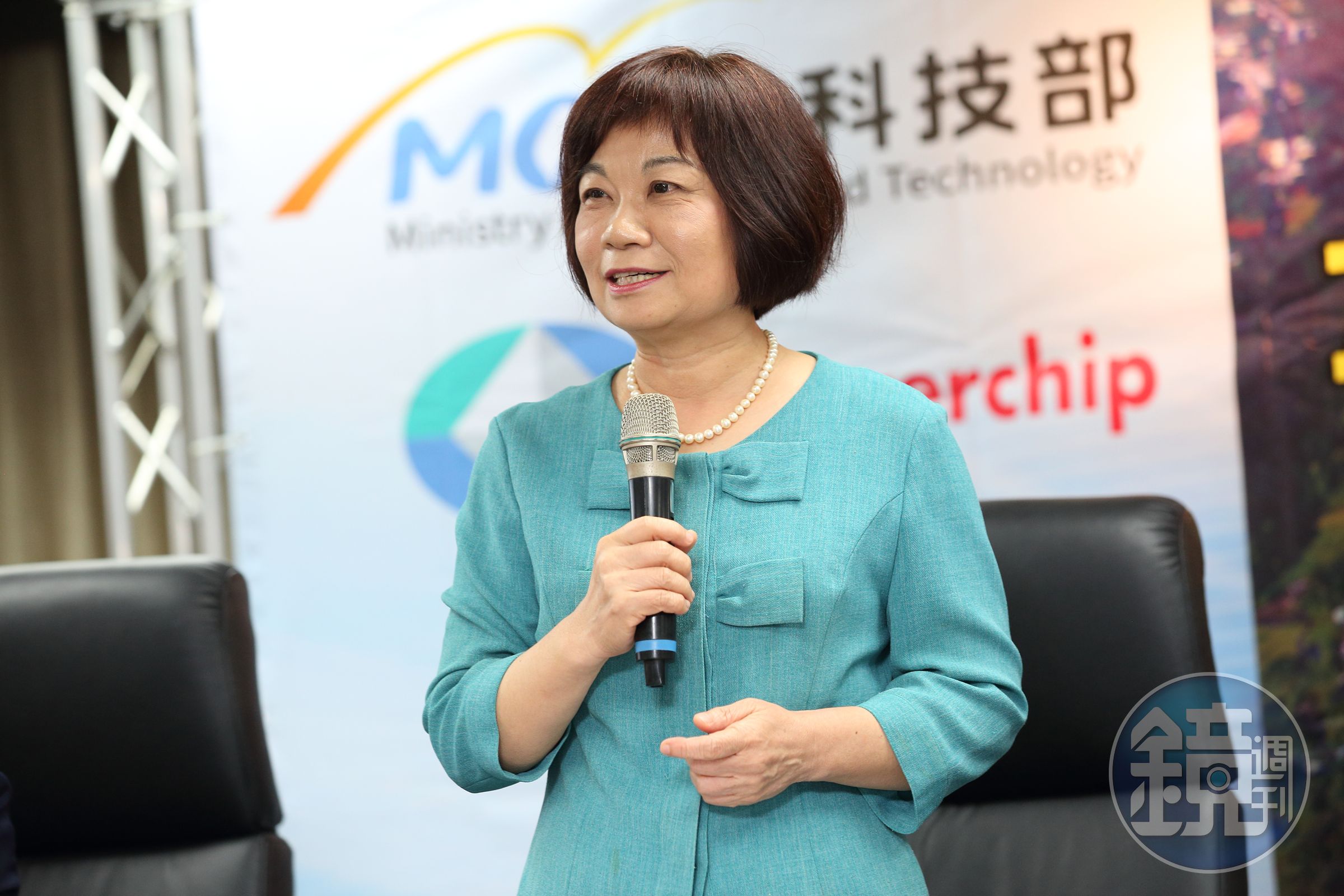 台灣在創新能力上評比雖高，但成立公司程序仍不友善遭評為弱勢，國發會主委陳美伶表示經濟部正著手改善。