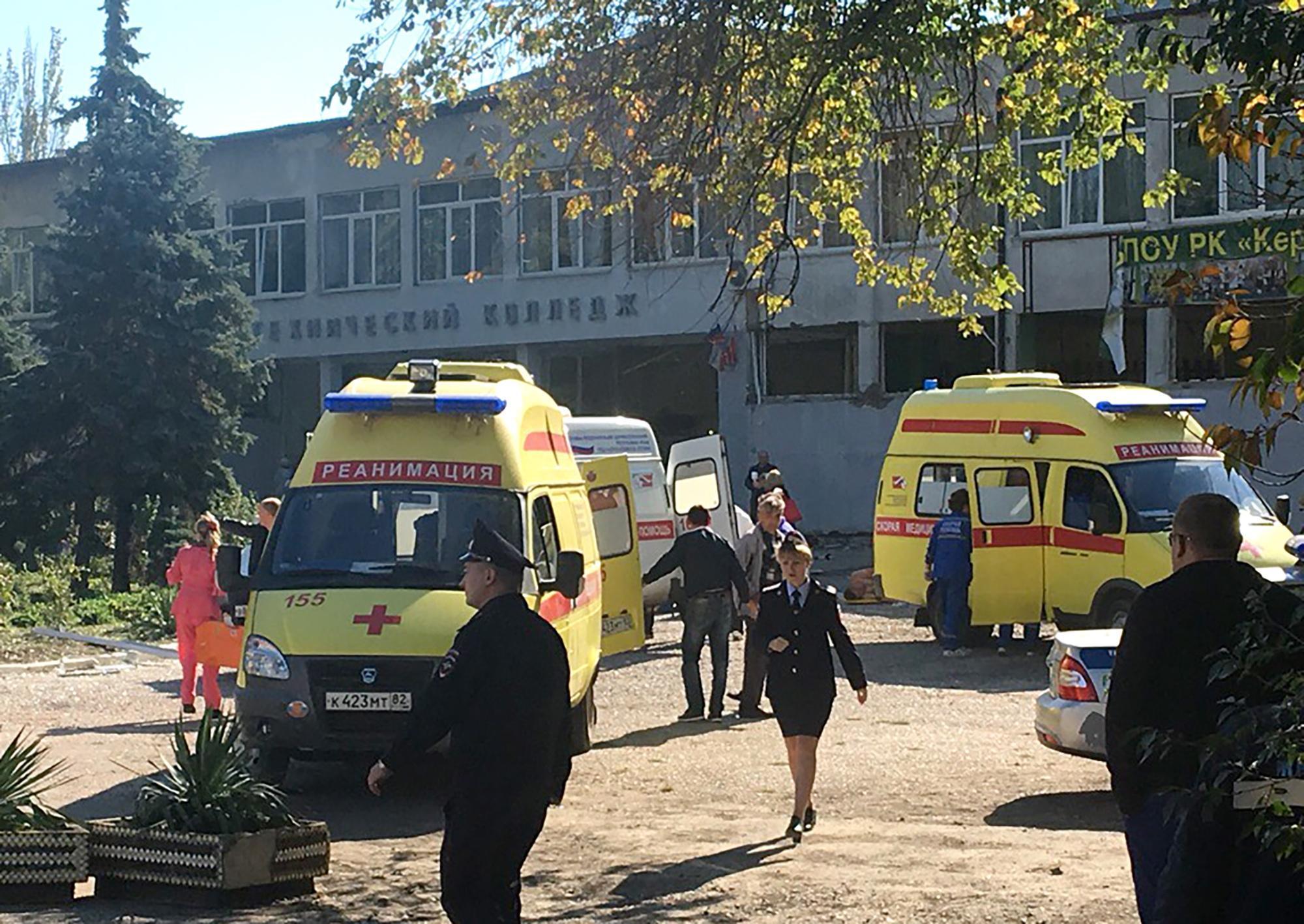 克里米亞克赤市當地一所技術學院內發生校園槍擊案,造成至少50人受傷。(東方IC)