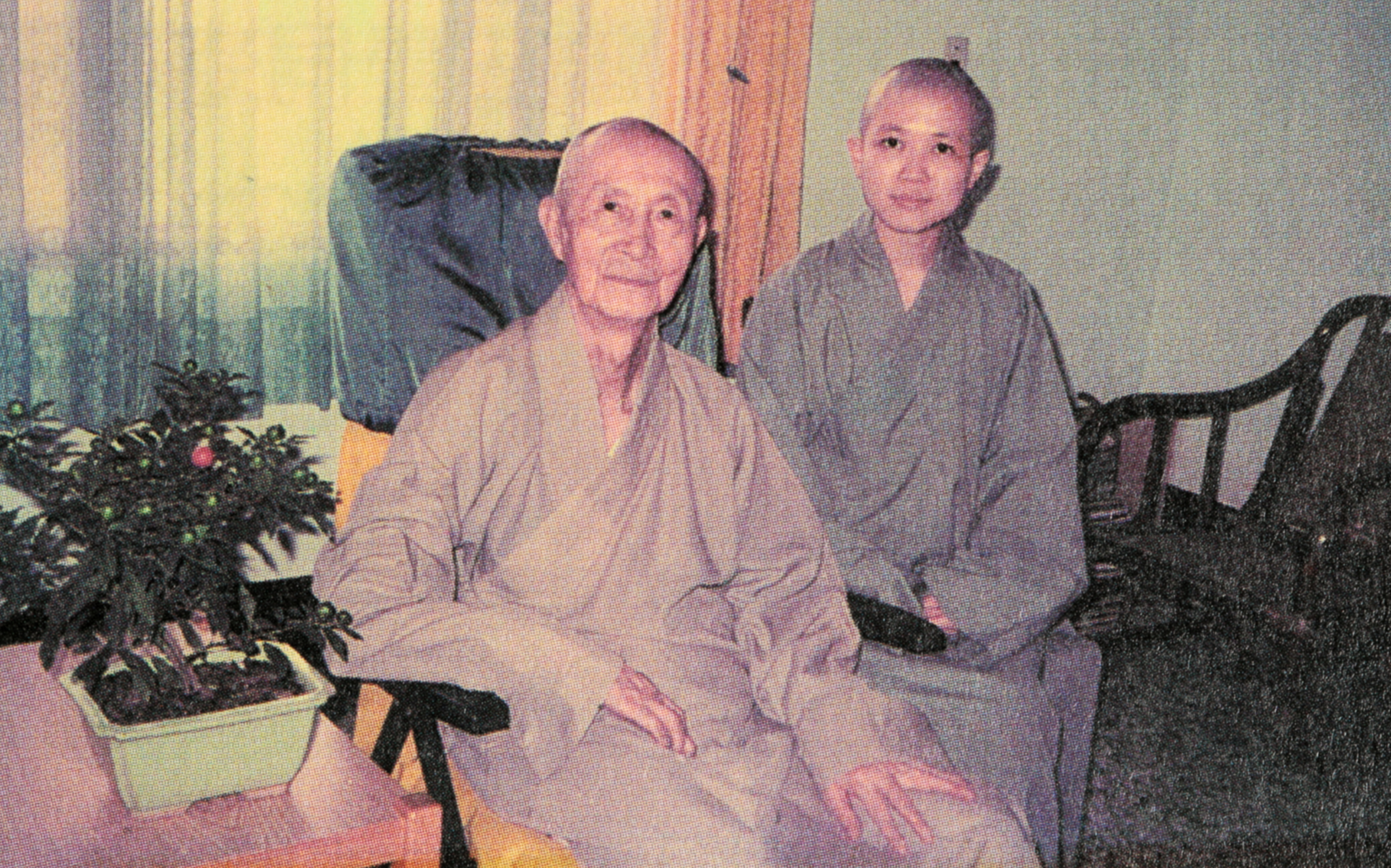 釋昭慧是印順導師(左)的學生,曾受知遇之恩。(釋昭慧提供)