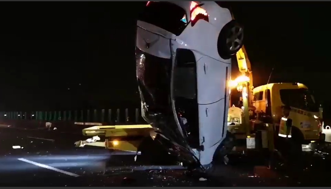 疑似因未保持安全車距，才釀成追撞意外。（翻攝畫面）