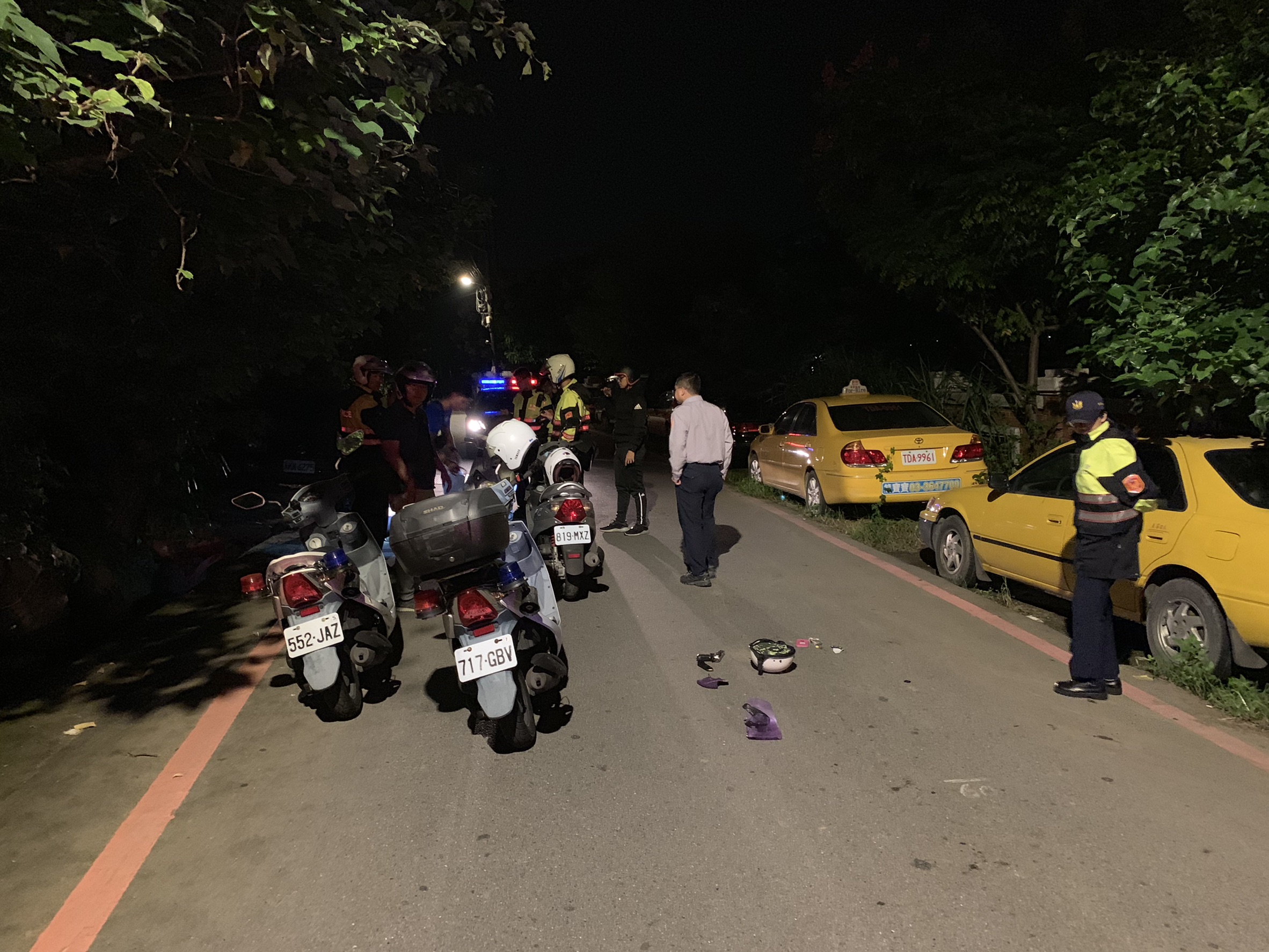 優勢警力將卓嫌逮捕。（翻攝畫面）