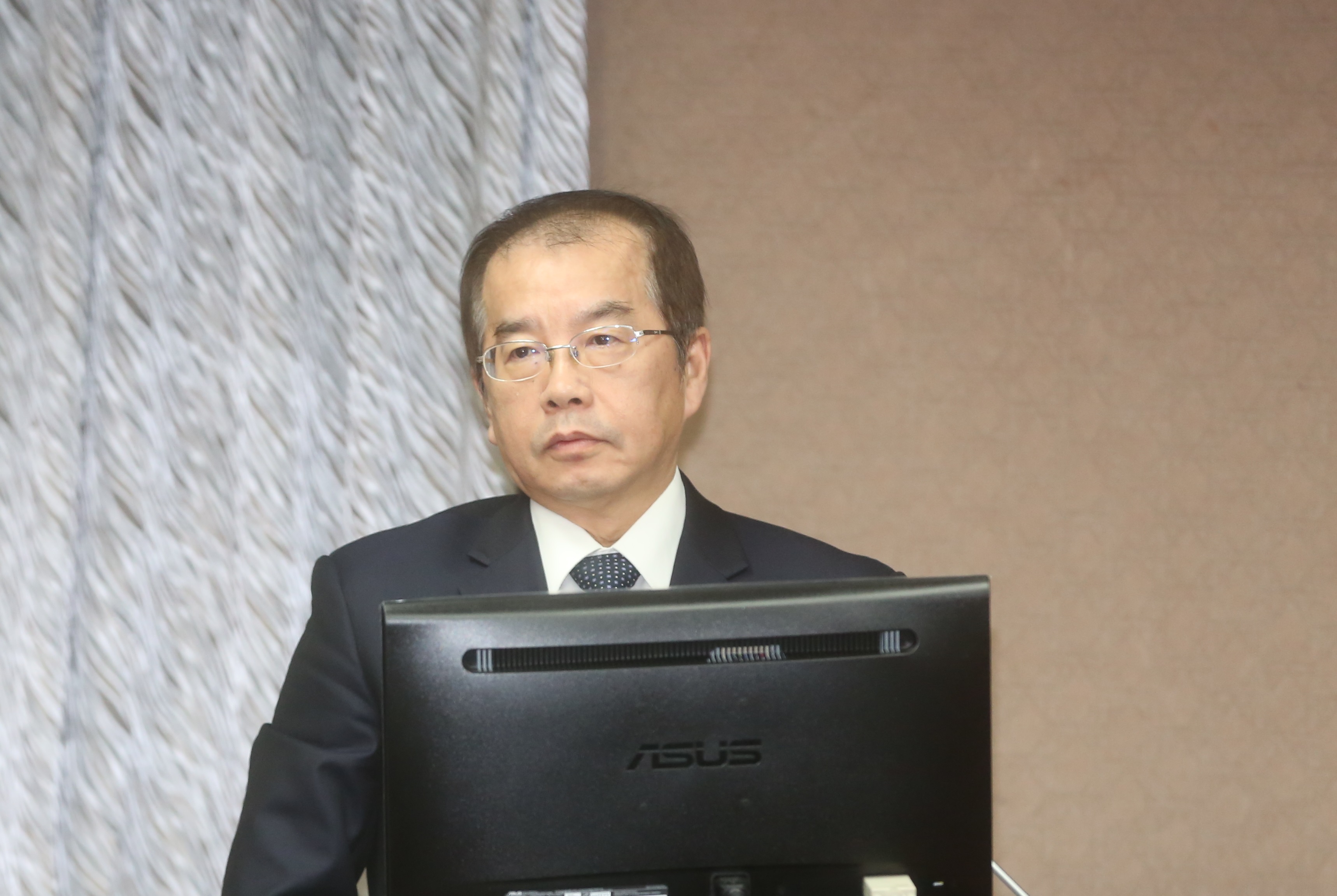 台鐵局長鹿潔身表示，這是普悠瑪第一次嚴重出軌。（資料照）