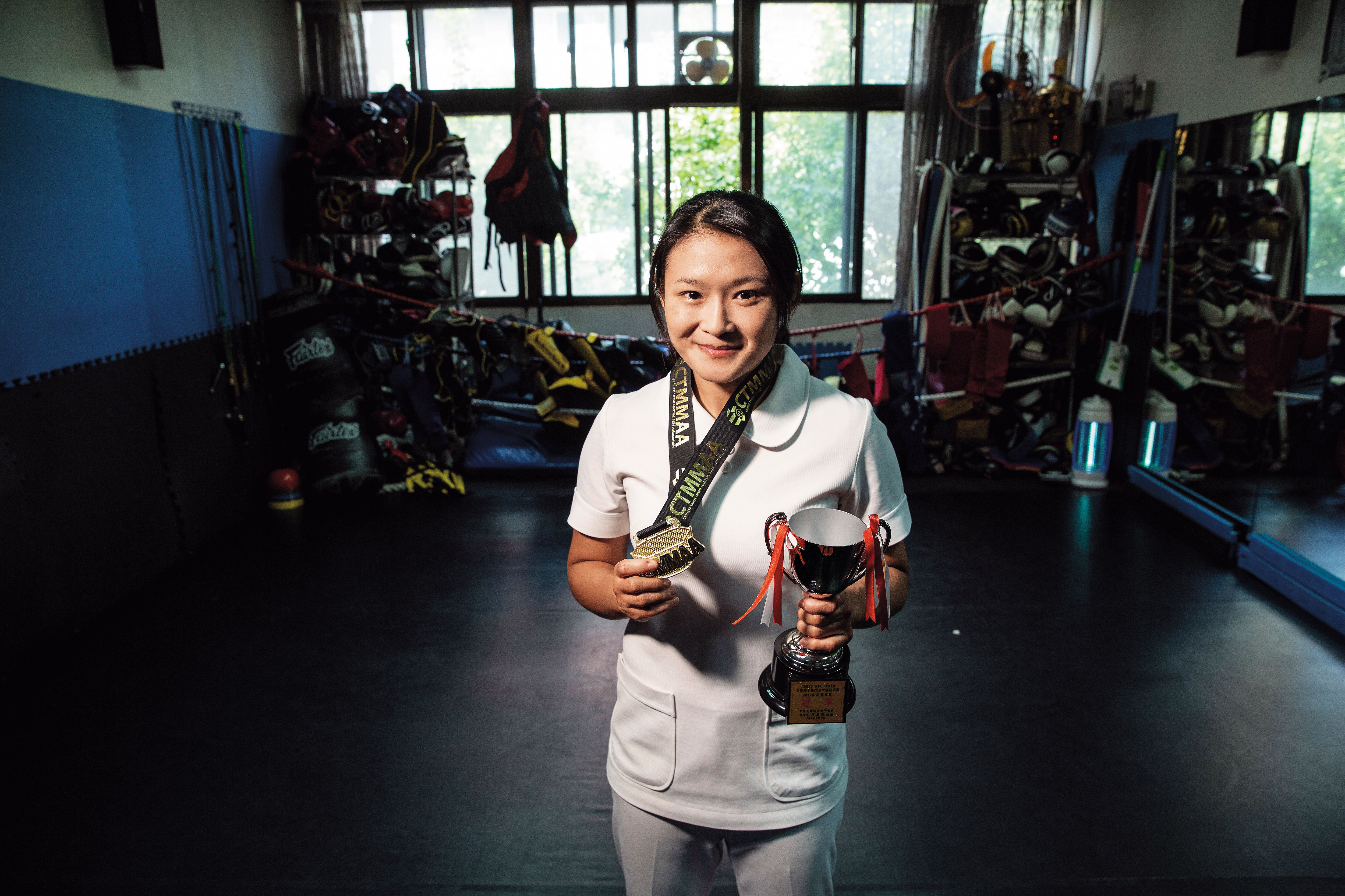 「剛開始比賽我很想拿牌，但後來發現有對手互打，彼此切磋成長，那才是令人開心的事。」吳巧貞說。