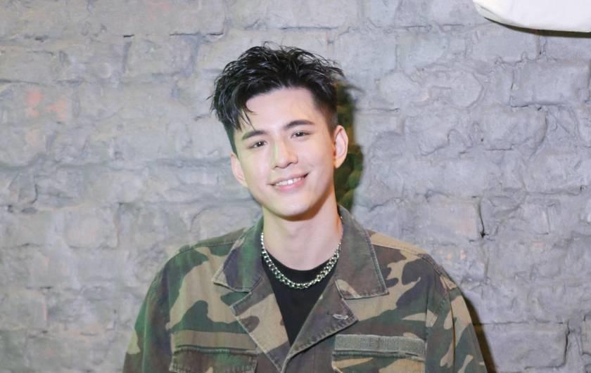 林柏叡主演的網劇《N世代》將在11月初於愛奇藝以及酷瞧播出，他接受專訪時認愛王淨。（禾力文創）