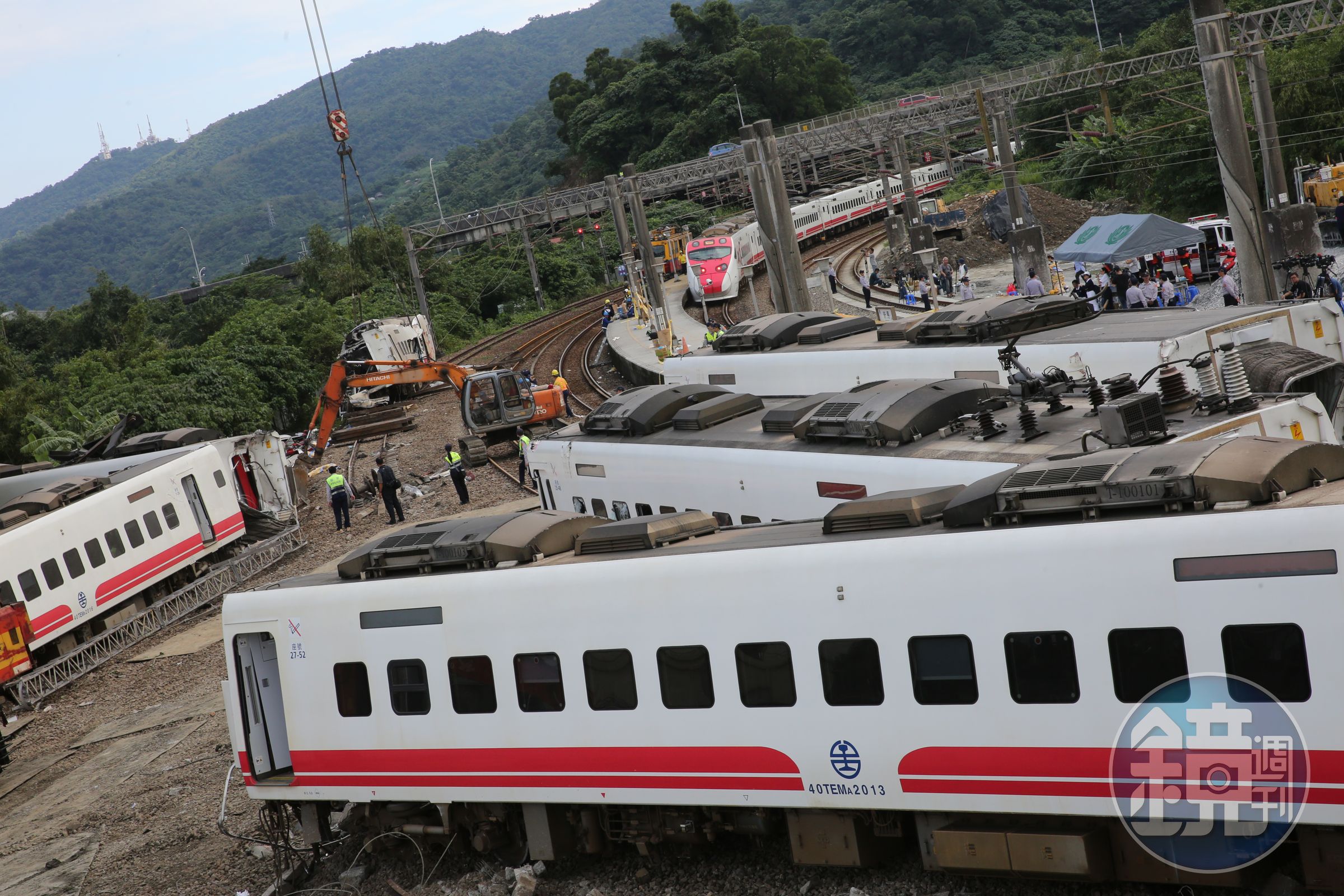 6432次普悠瑪列車昨日發生嚴重翻覆事故，造成18人不幸罹難、187人受輕重傷。
