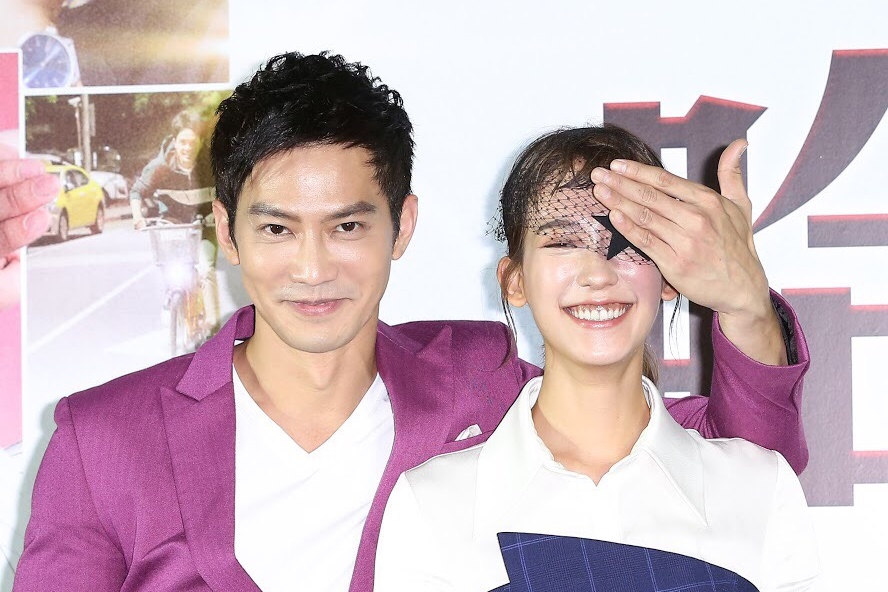 鄒承恩在電影裡喜歡孟耿如，戲外兩人交情也不錯。