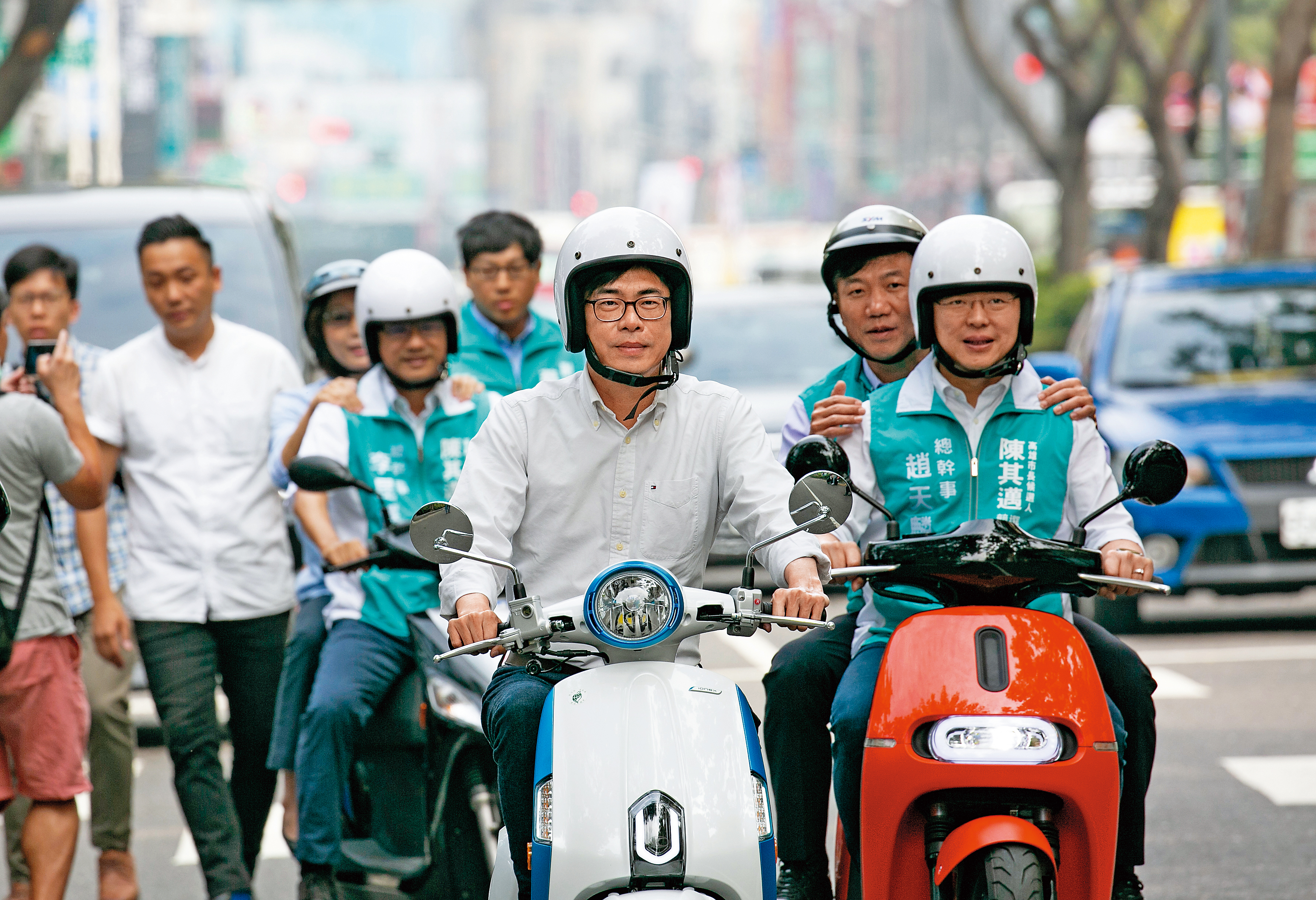 陳其邁原被認為是高雄市長不二人選，但在選舉賭盤中，陳其邁從最開始的大贏30萬，如今已開出PK盤。