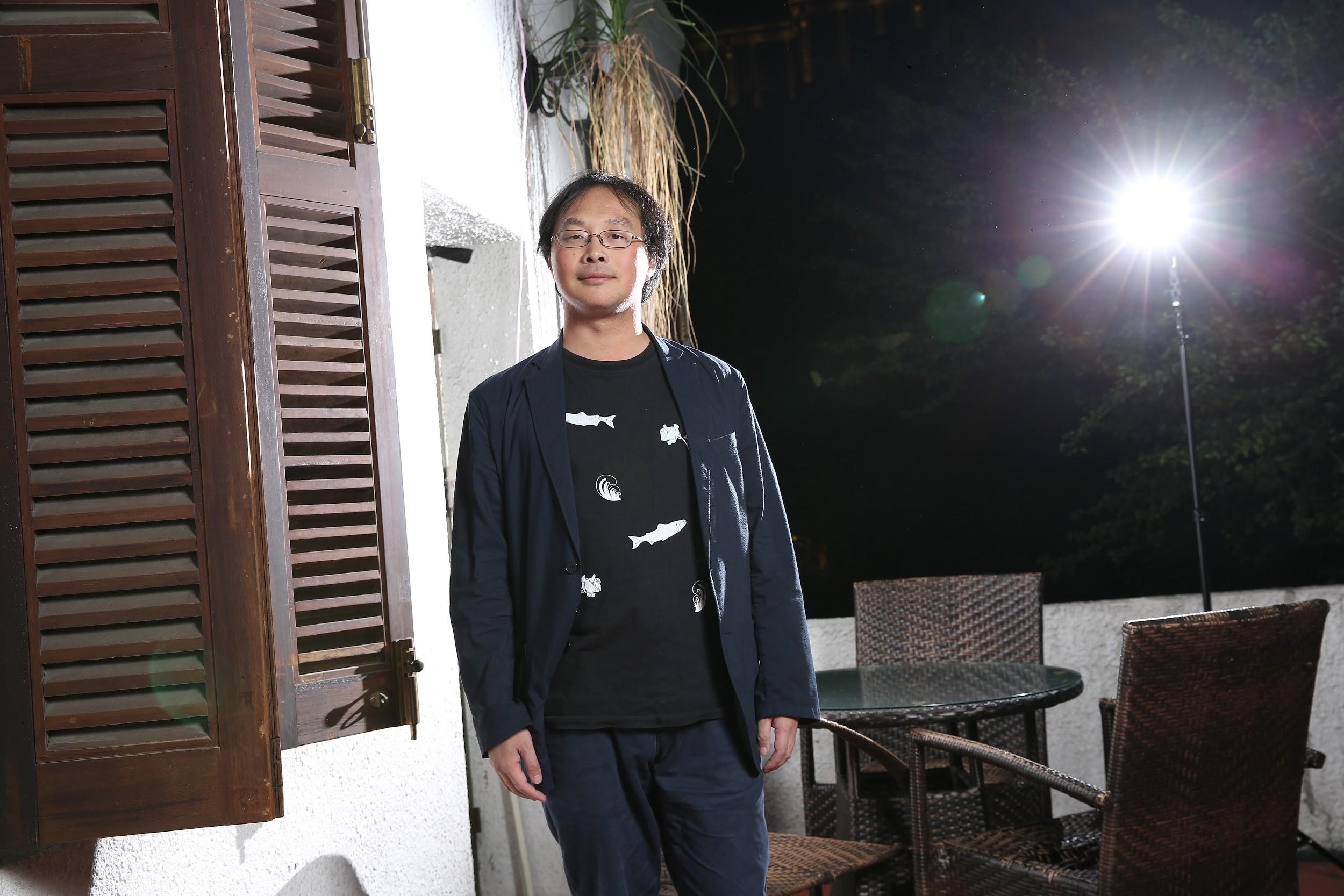 拍片以來，深田晃司堅持獨立製片路線，並且一手包辦每部電影的編劇、導演、剪接。