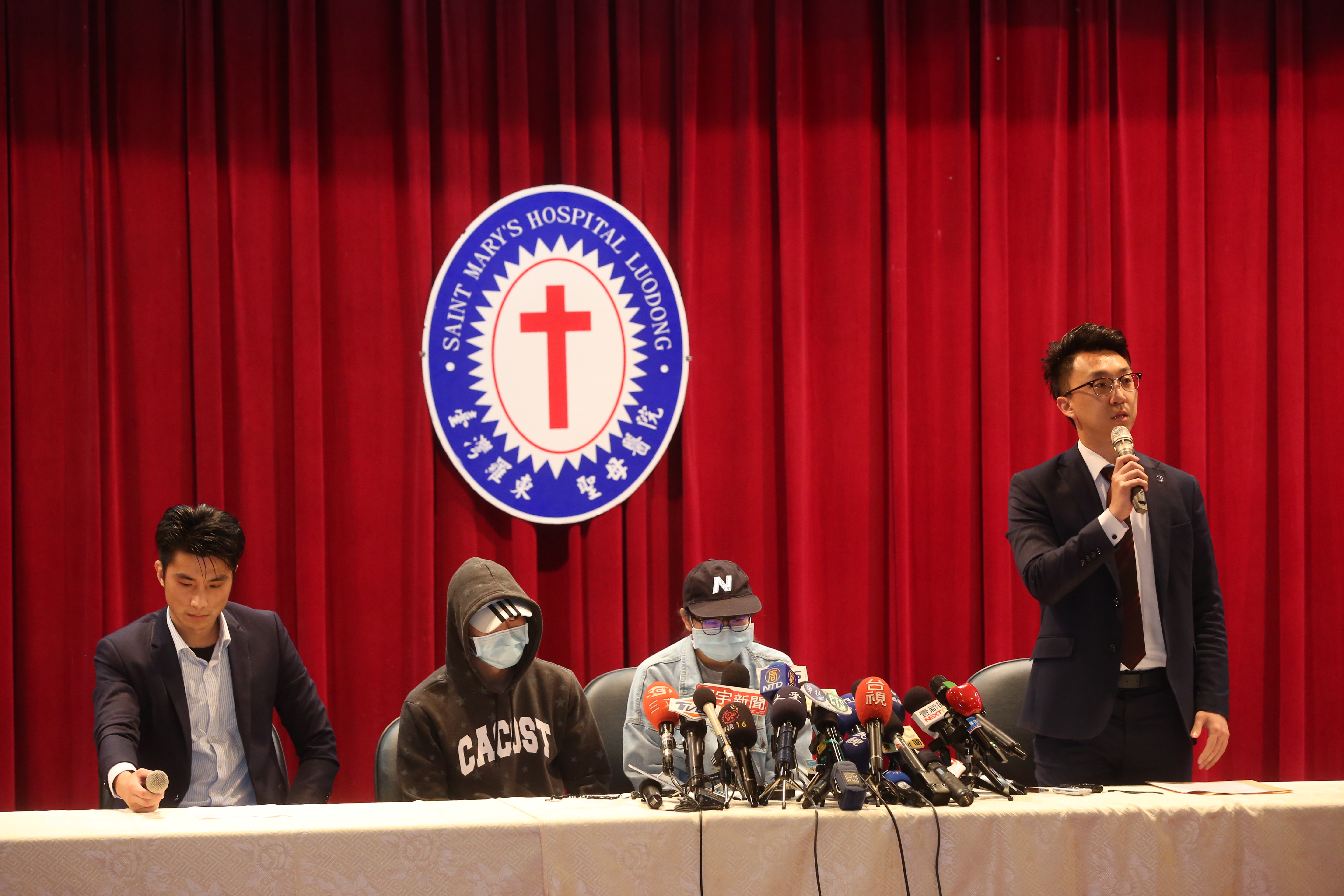 台鐵駕駛尤振仲今召開記者會，由女兒代唸聲明稿，尤駕駛表示感謝各界關心，他會負起應負的責任。