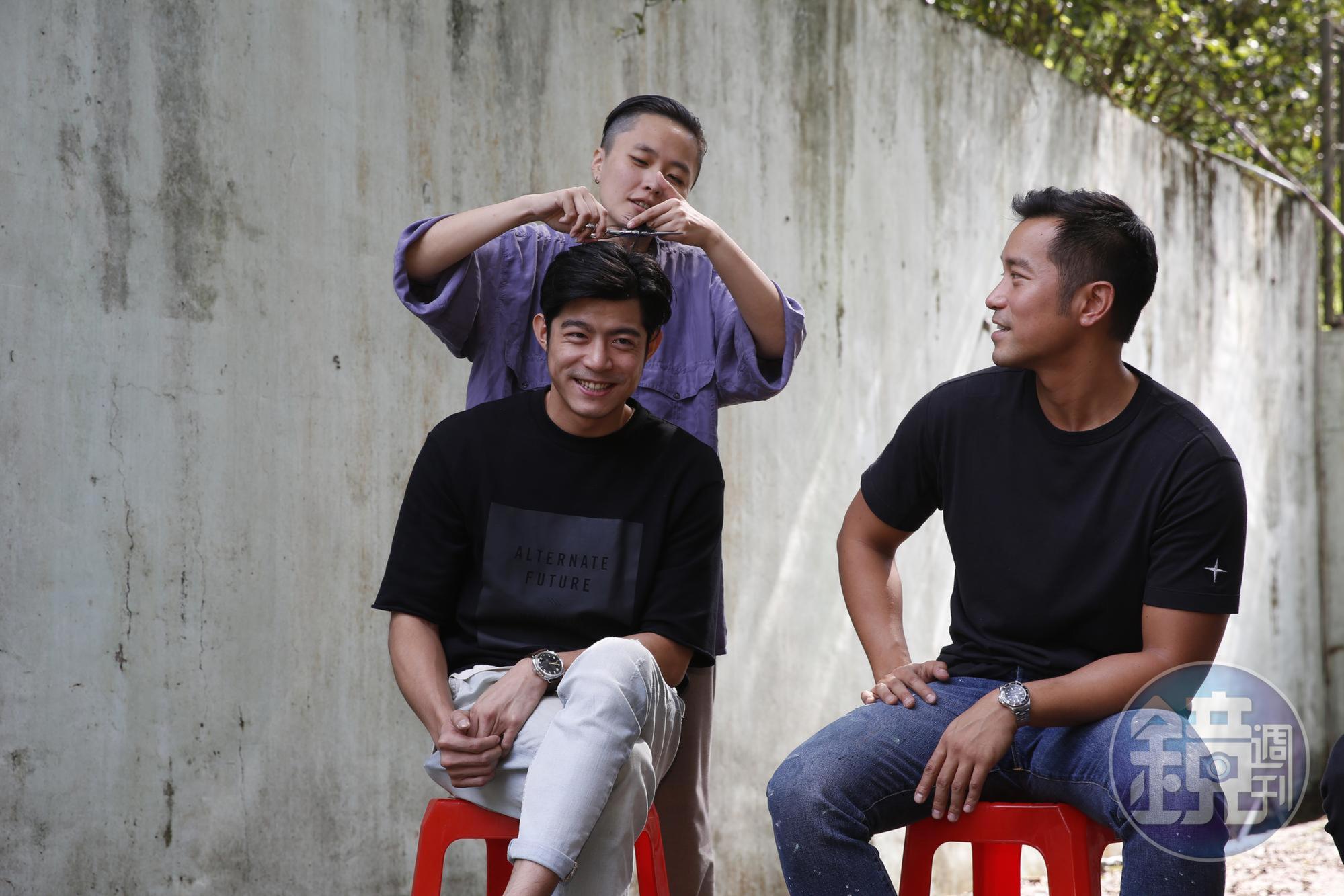 為了演出受刑人，3人還在媒體前演出落髮大典，但反而頭髮最長的王柏傑早已為戲剃頭多次，對落髮沒啥感覺。
