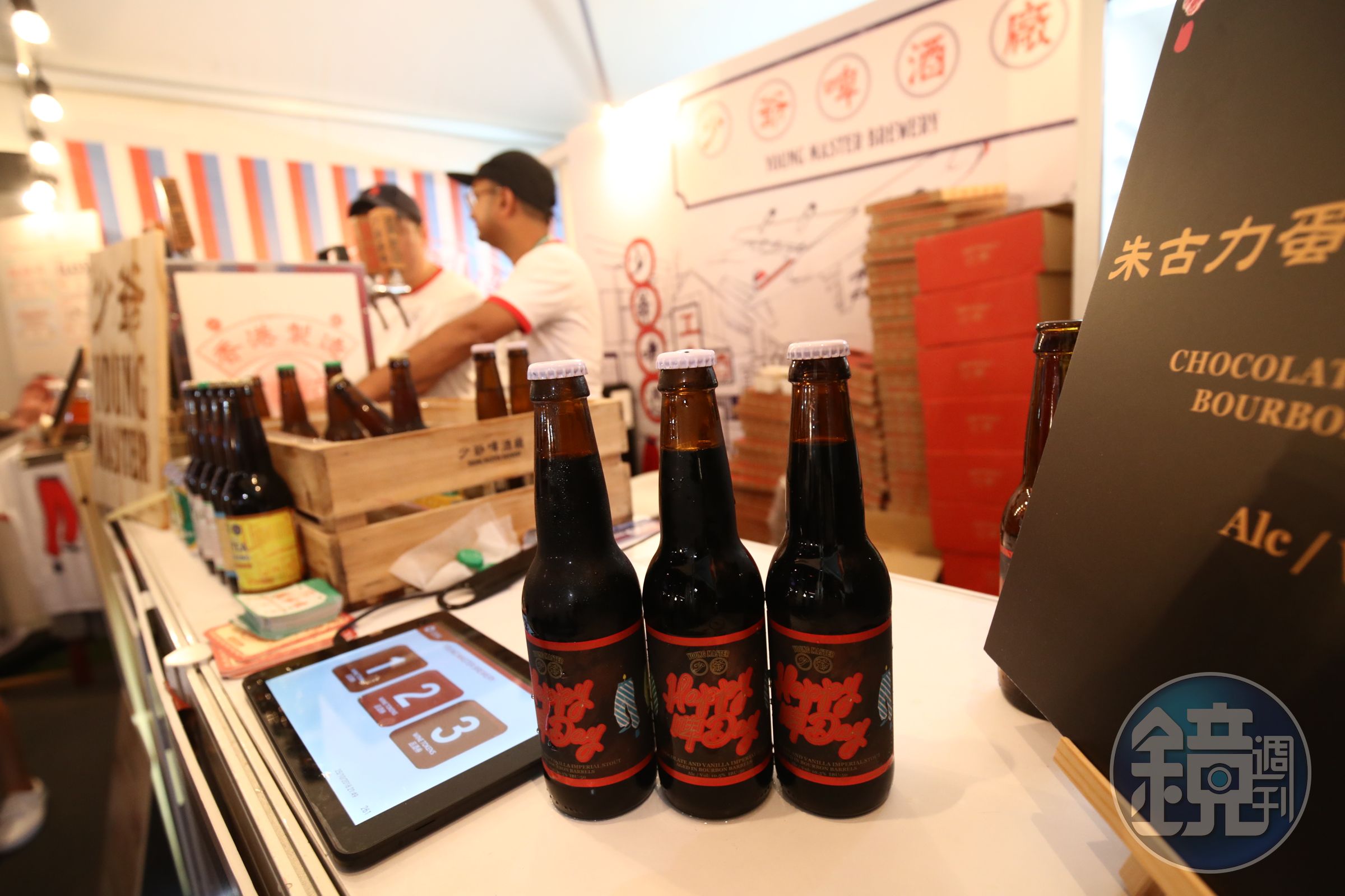 參加本屆活動有機會挑選到10週年限定的酒類禮品，像是限量200瓶的蛋糕口味啤酒。（香港旅遊發展局提供）