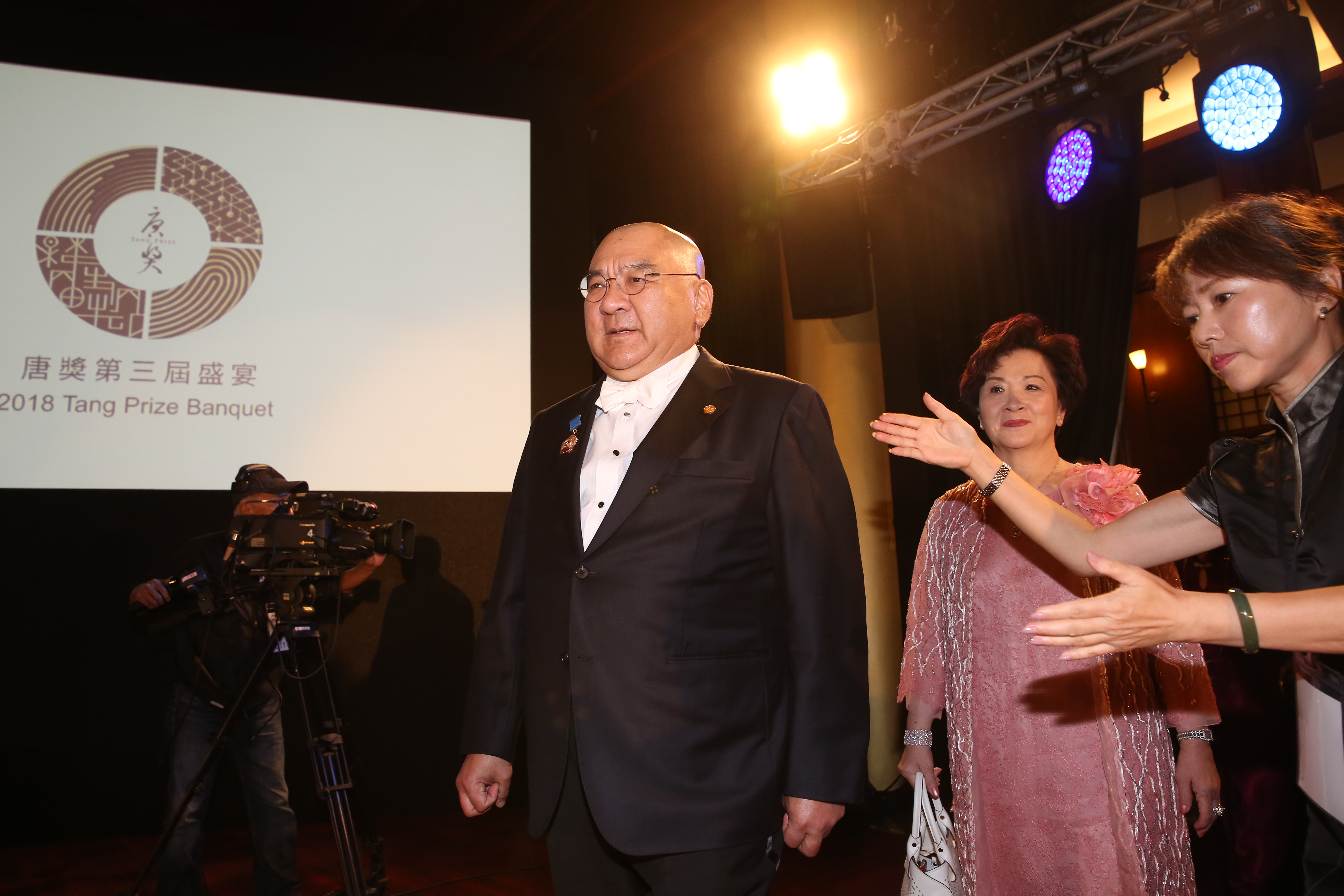 陸學森回憶起第一次向尹衍樑（左）總裁簡報時，卻差點讓他心臟跳出來。