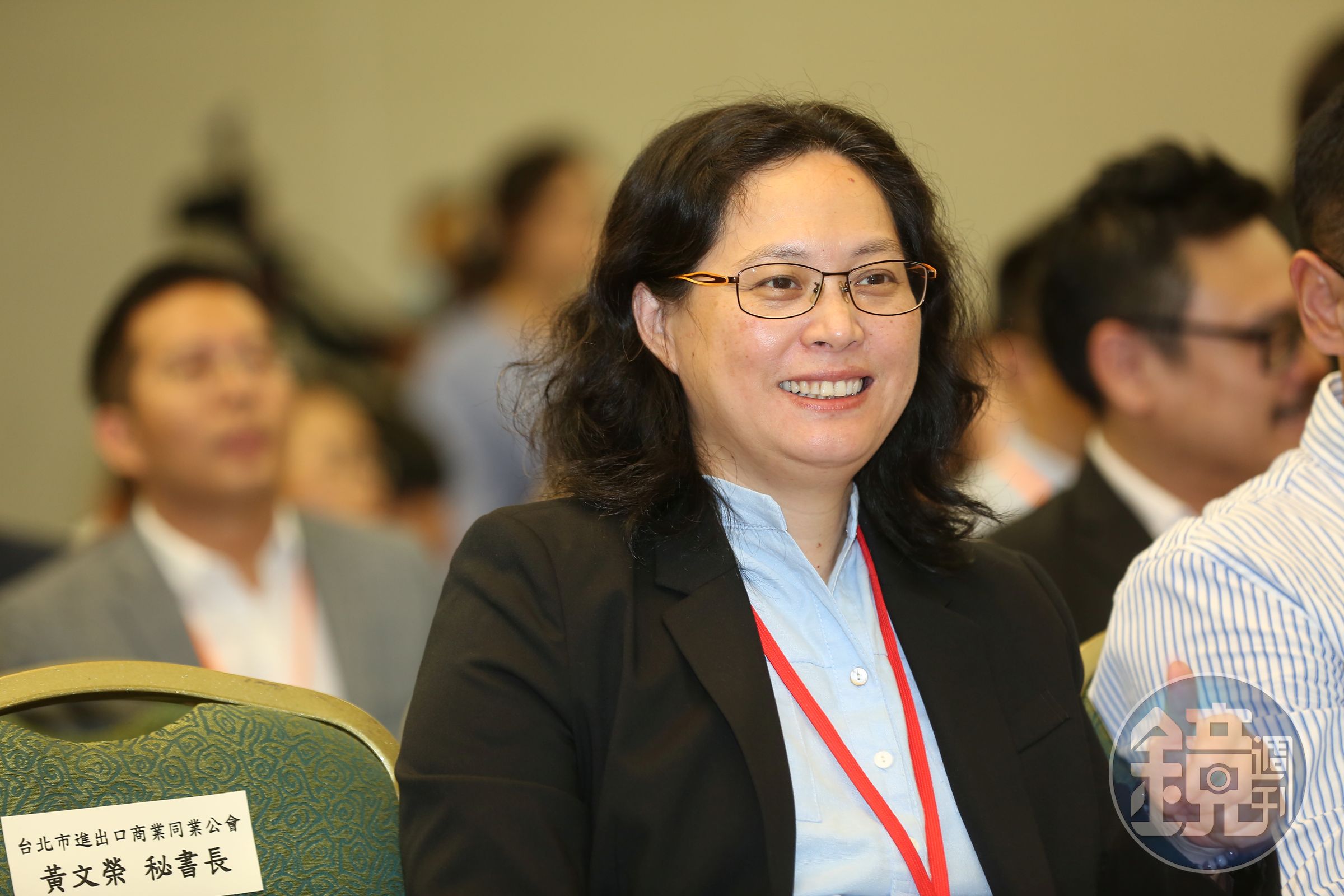 昨遭到攻擊頭部濺血的台北市勞動局長賴香伶。