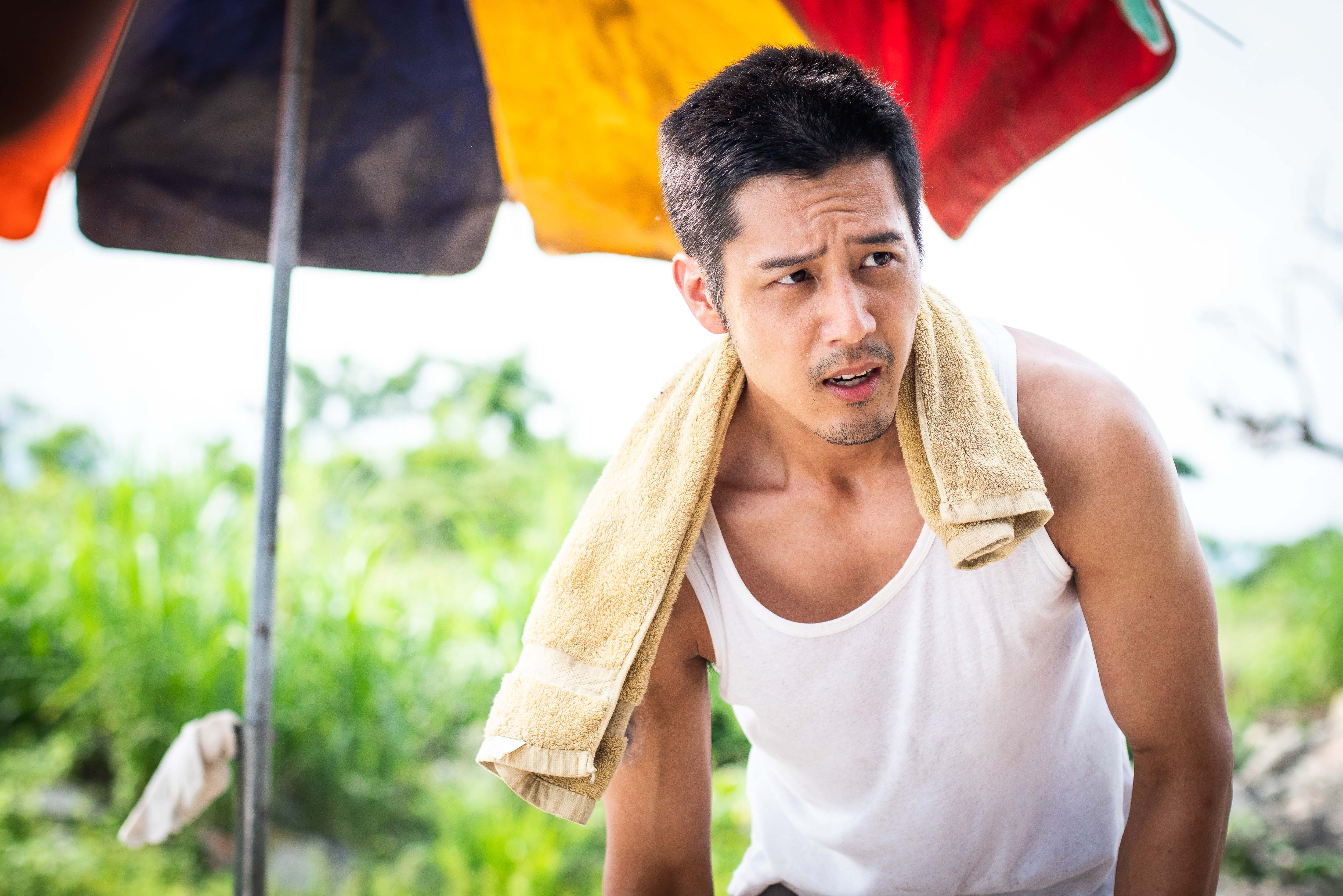 原本演出偶像劇的胡宇崴，被改造在《寒單》片中飾演社會底層小人物。（想亮影藝提供）