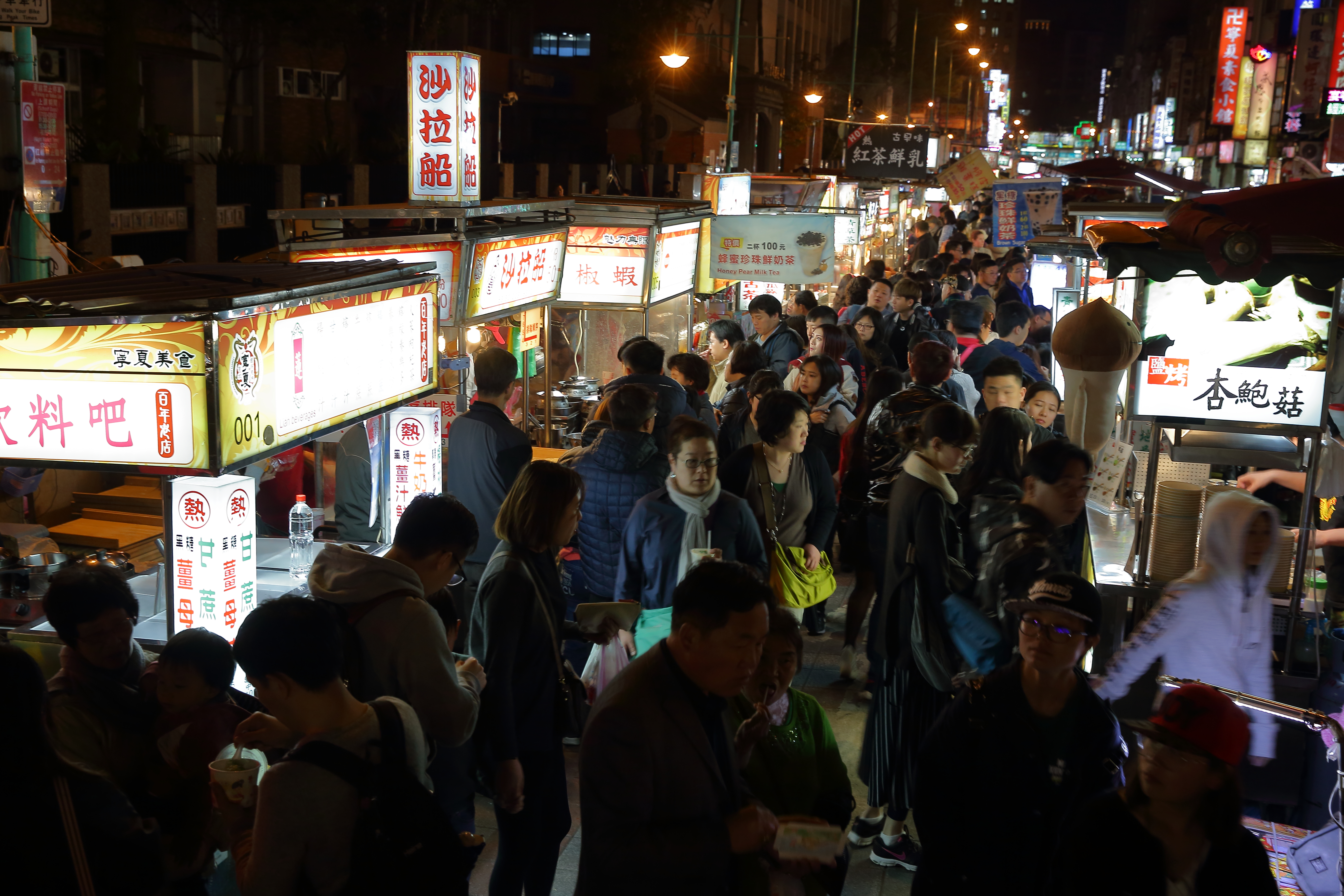 BBC指出台灣人常講「不好意思」，製作一專題報導探討台灣人的「不好意思」現象。