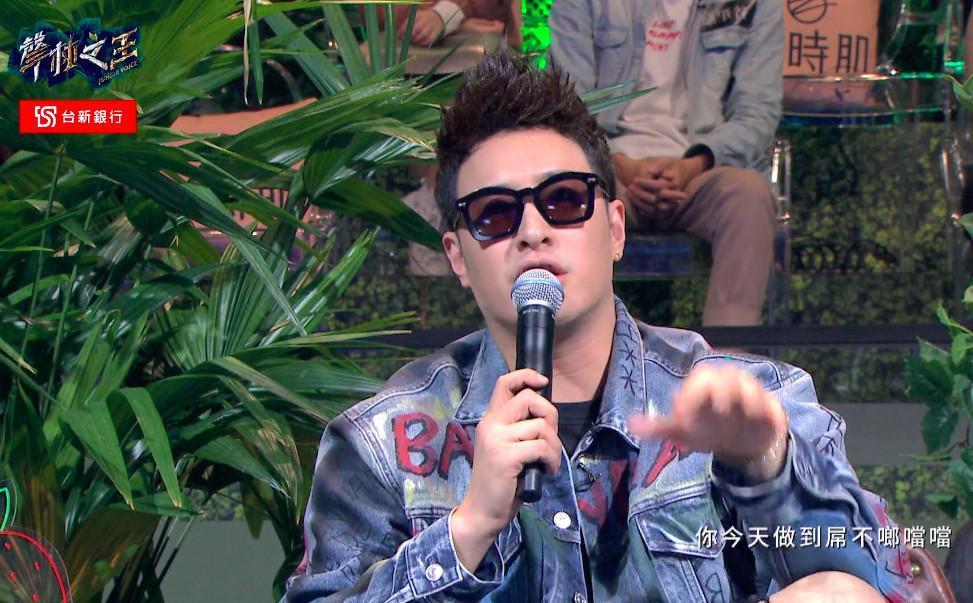潘瑋柏對參賽者發表評語,表現認真。(ETtoday新聞雲提供)