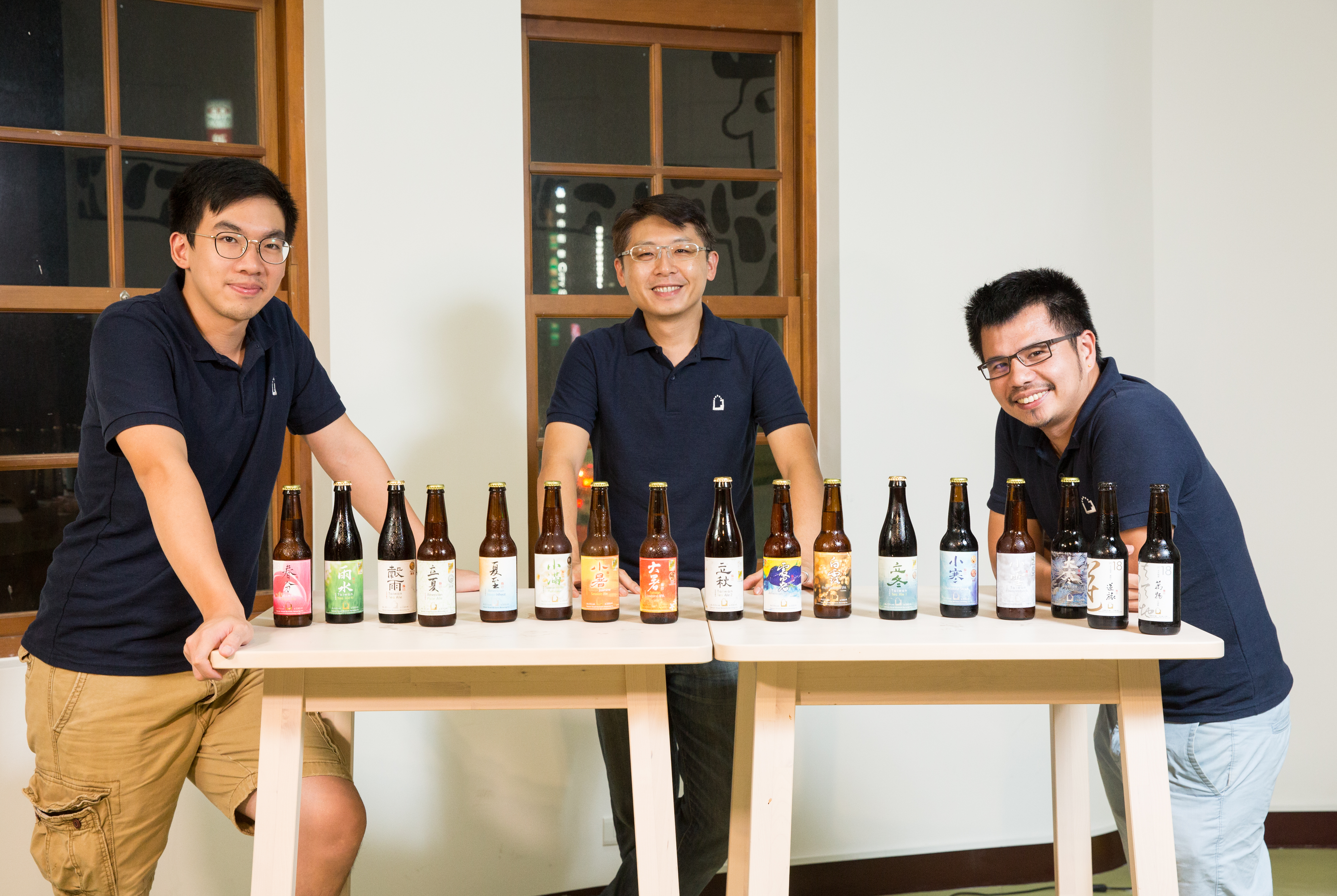 葉奕辰（左起）、宋培弘與段淵傑3人用小資本圓釀酒夢，在洋玩意的遊戲規則裡，做出台味精釀啤酒。