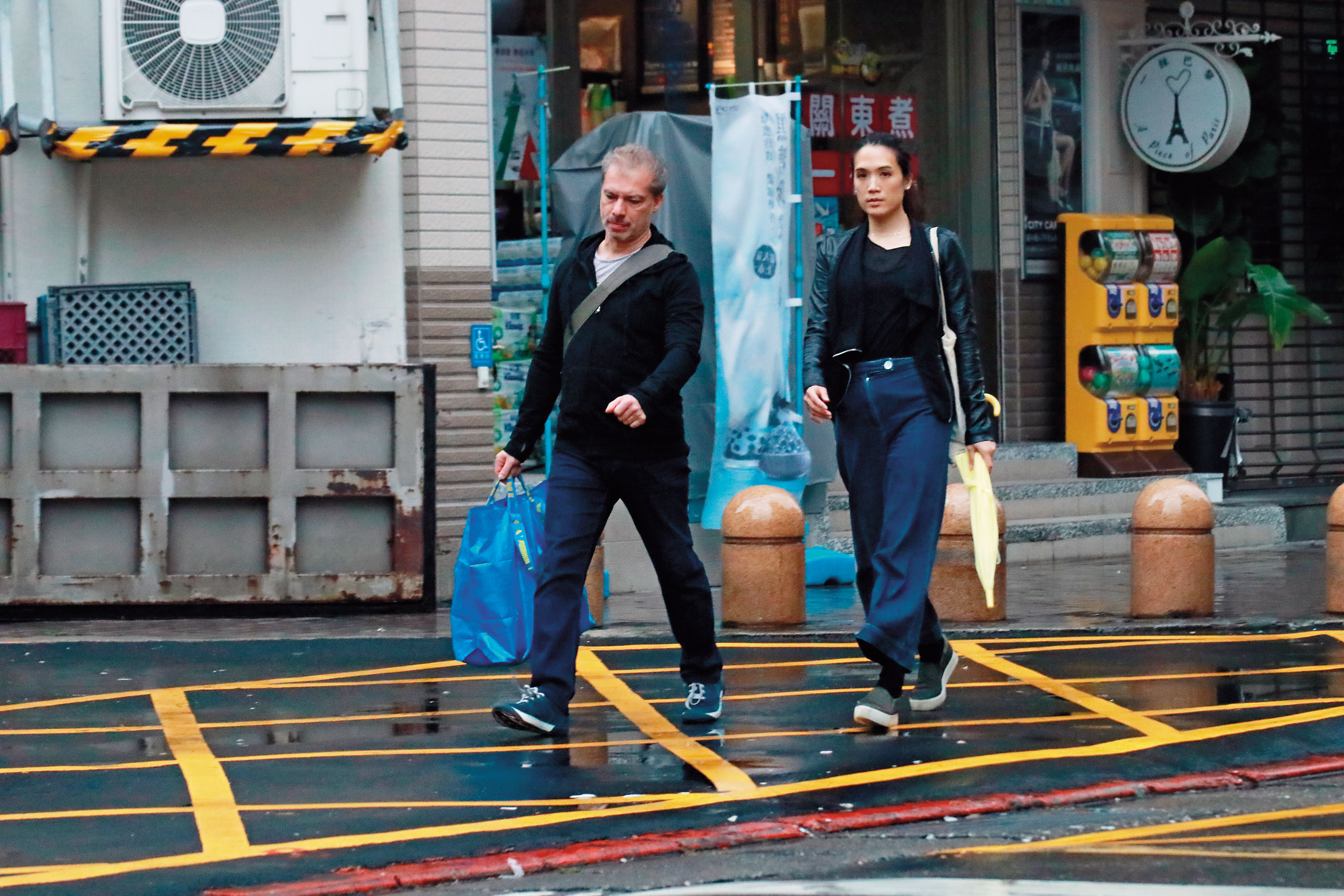 馬塞爾（左）因舉辦展覽，上週每天都到寶藏巖布置，連詠心（右）也會陪同。