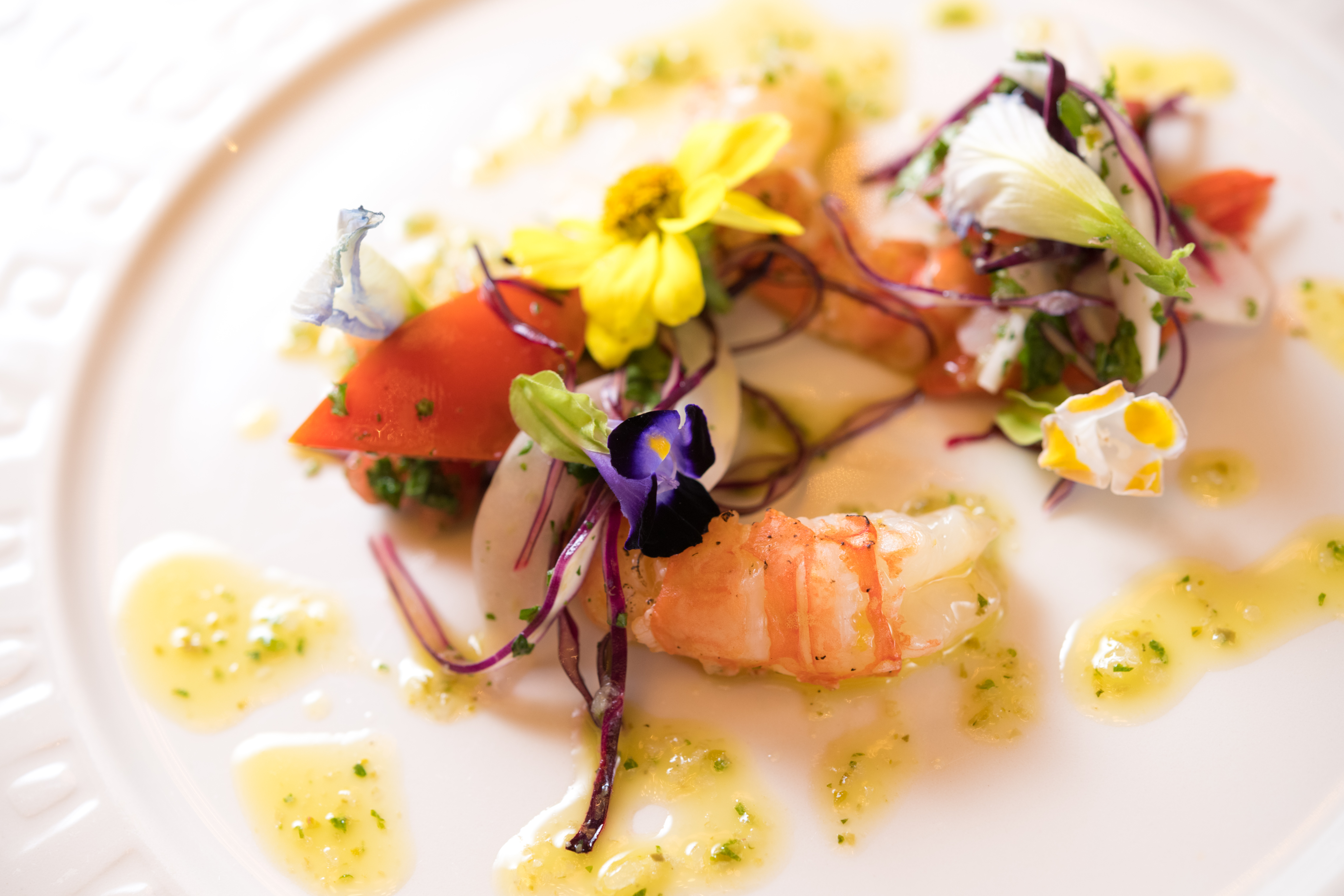 炙上威士忌酒香的火焰生蝦，更加鮮甜。