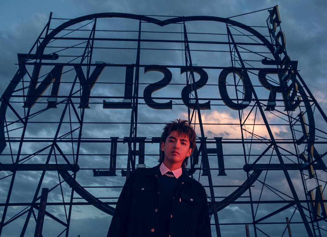 吳亦凡本月推出首張專輯《Antares》，專輯上線後空降iTunes榜第一名，卻引起不少風波。（翻攝吳亦凡IG）