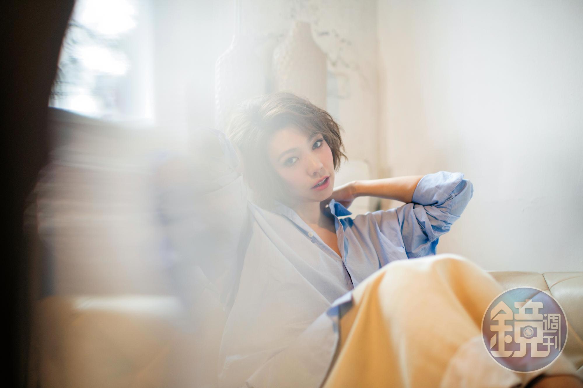 從結婚到結束， 5年婚姻都是低調的， 但人生若沒了自由與誠實， 陳潔儀也很難快樂， 於是才自己道出離婚消息。