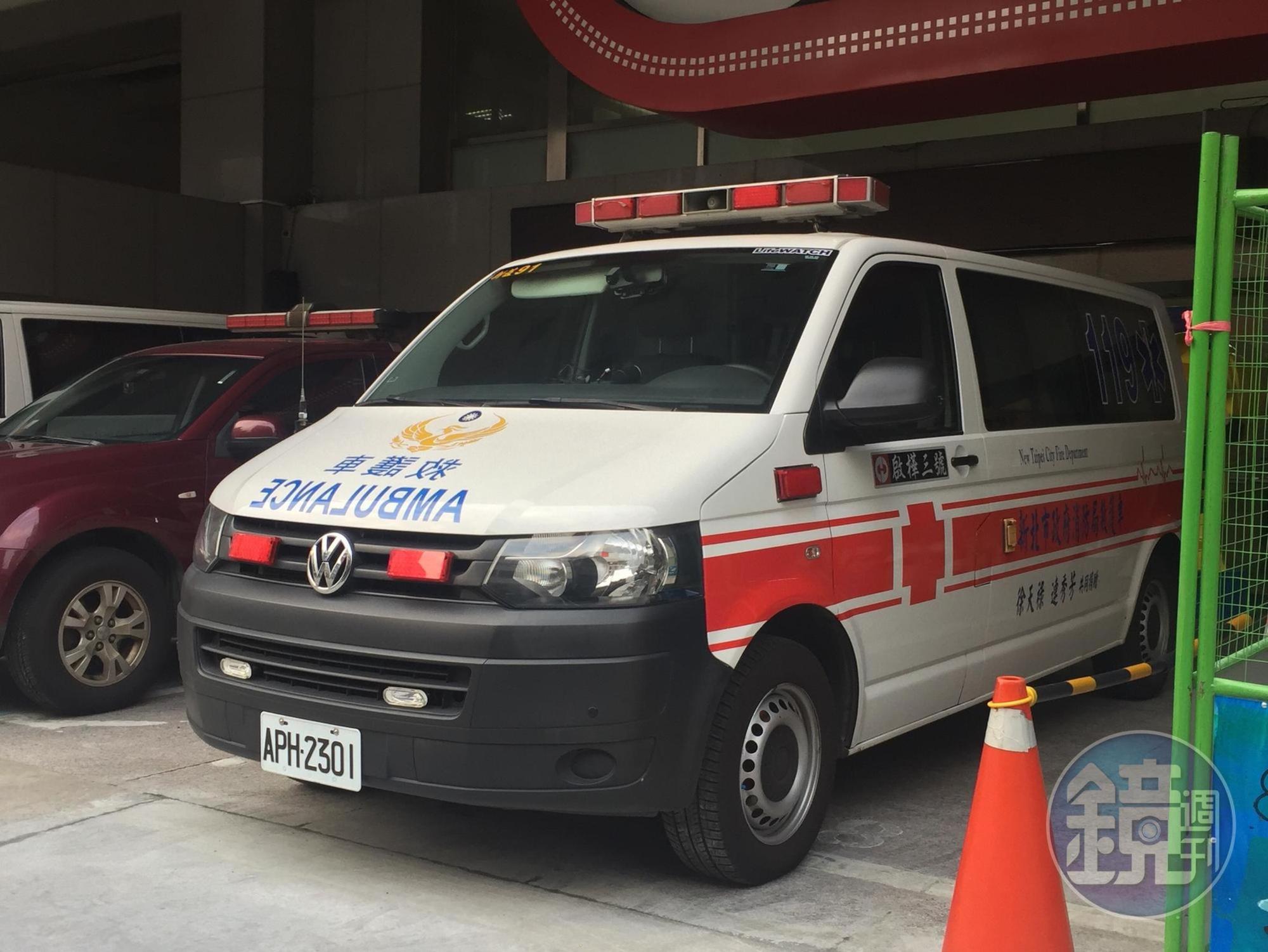 救護車深夜救護分秒必爭,卻被投訴警鳴器擾民。