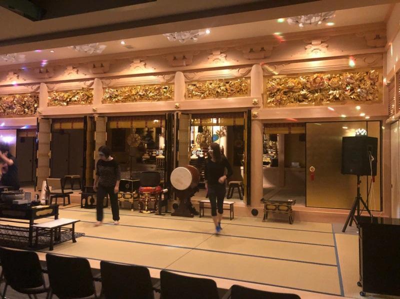 日本的寺廟正朝著富有娛樂性的方向轉變。（光專寺官方部落格）