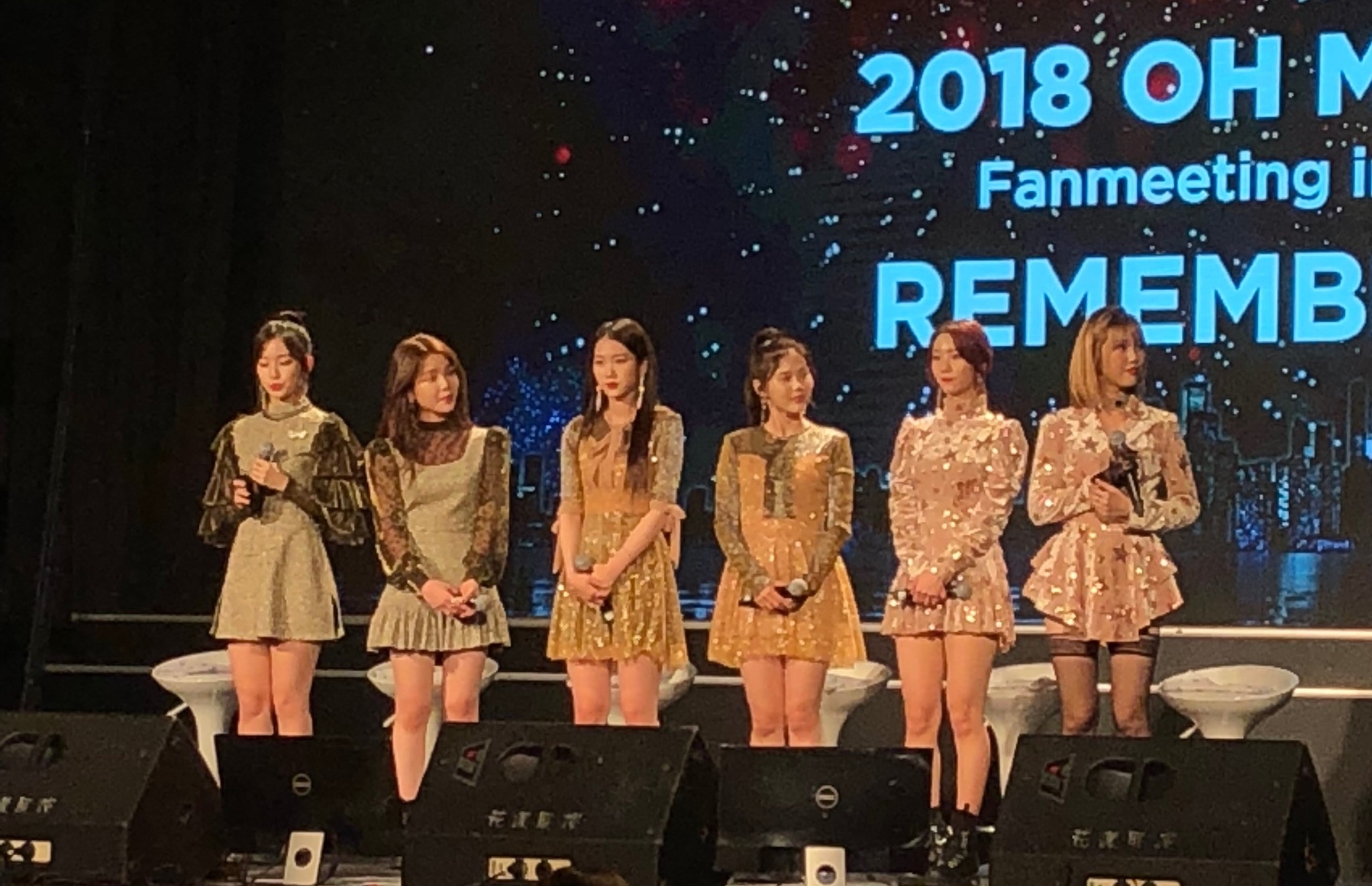 Oh My Girl晚場見面會只有6名成員，YooA因為身體不適缺席。（讀者提供）