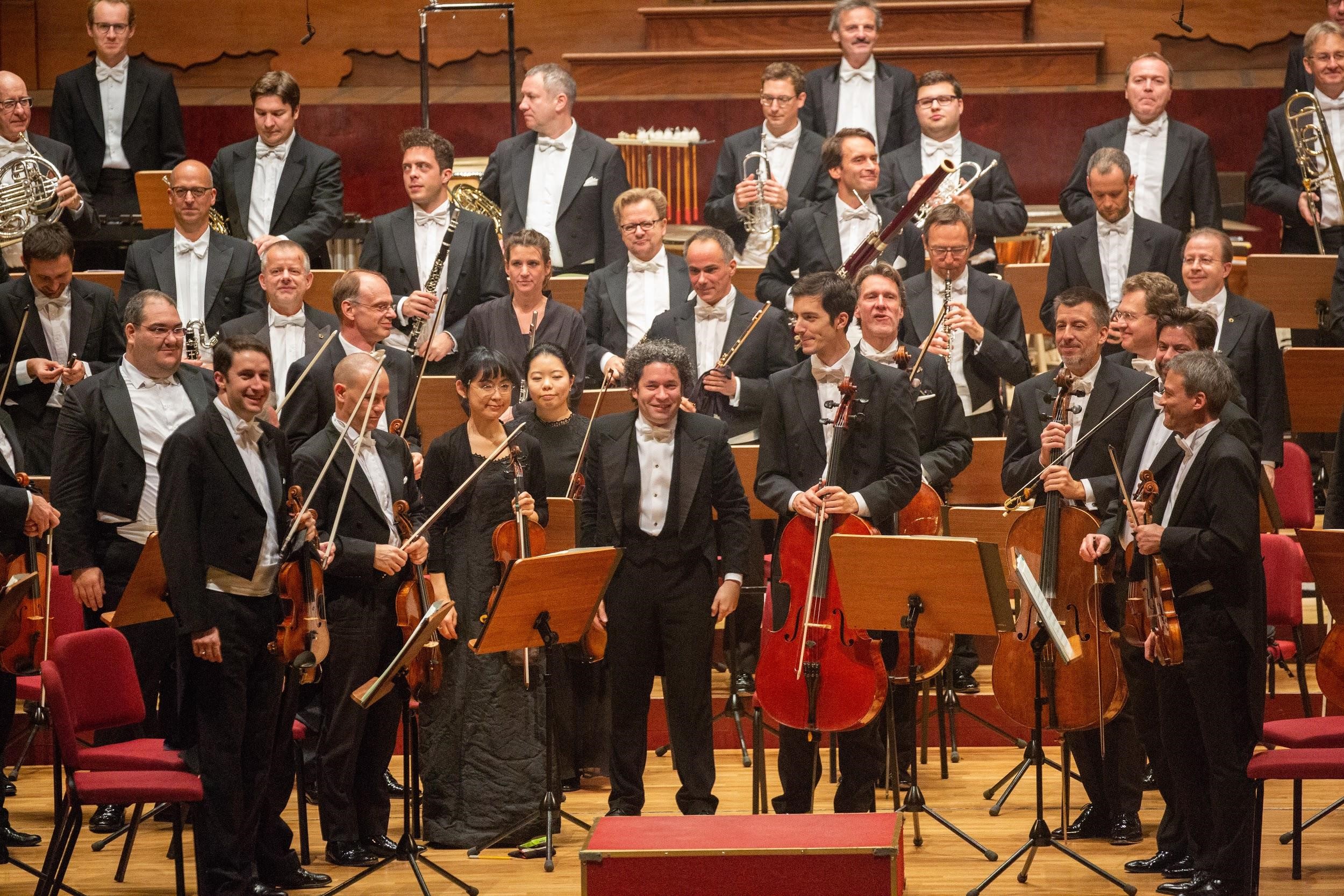 百年天團柏林愛樂交響樂團第5度來台，今晚首度與37歲的當紅指揮大師杜達美攜手於台北國家音樂廳演出。