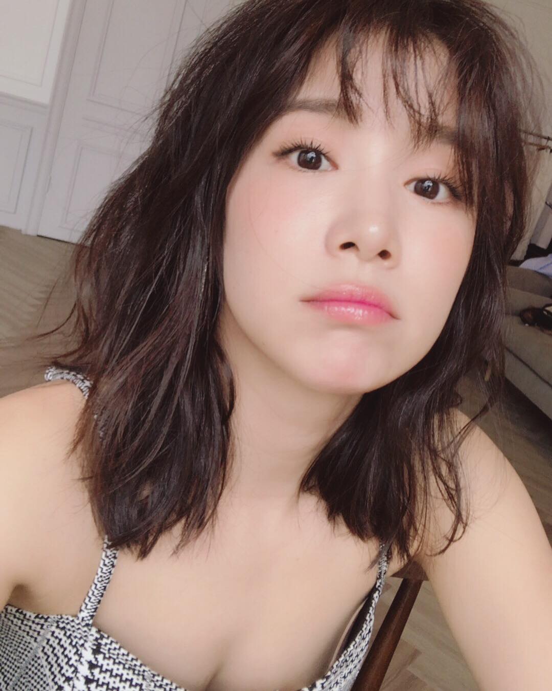 李佳穎原要在《樓下的房客》中飾演冷血女房客，最後因為要有全裸鏡頭，讓堅決不露點的李佳穎決定辭演。（翻攝自李佳穎臉書）