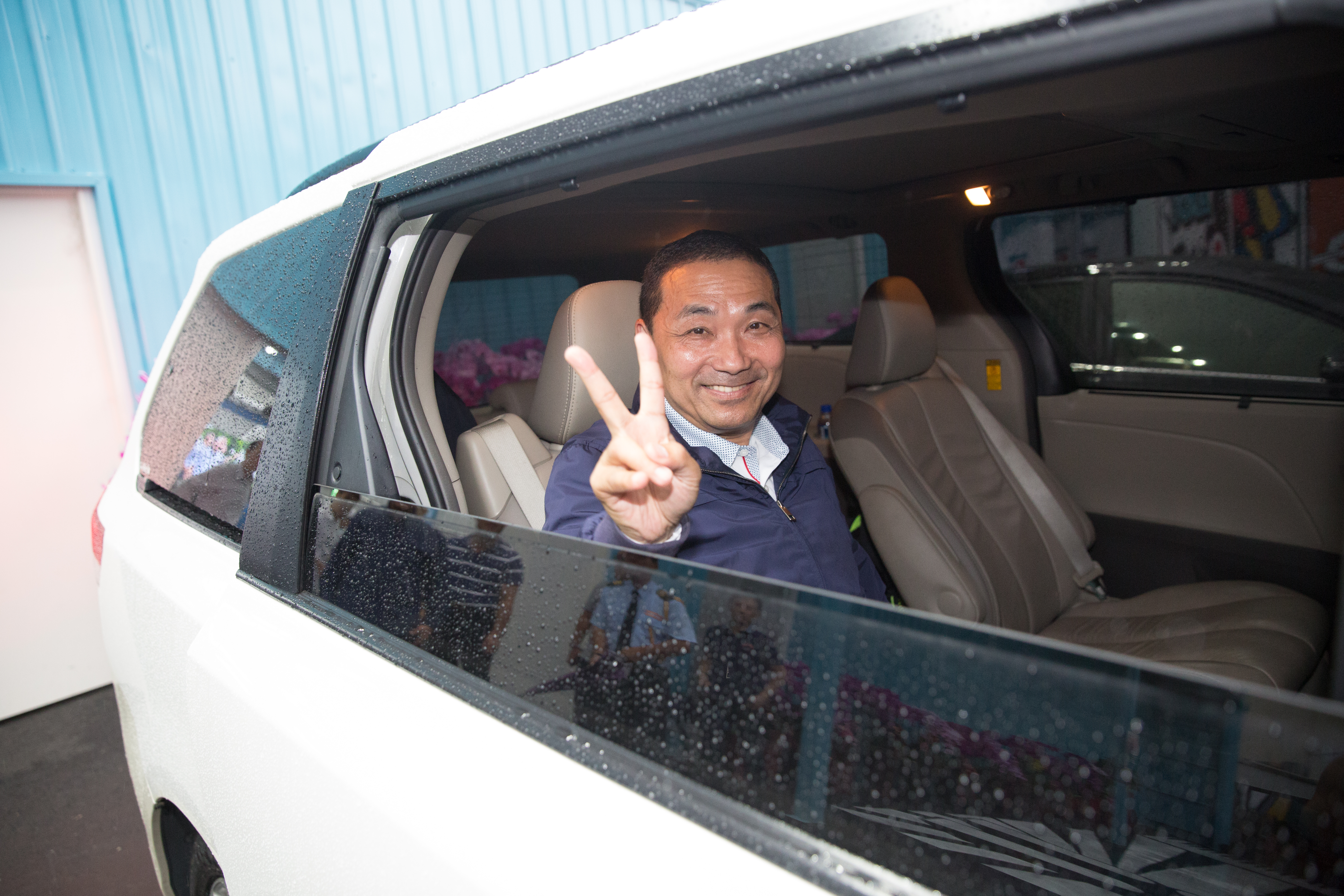 新北市長候選人昨（12日）舉行政見發表會，網紅陳沂酸侯友宜不讀書，連罵人也罵不好。