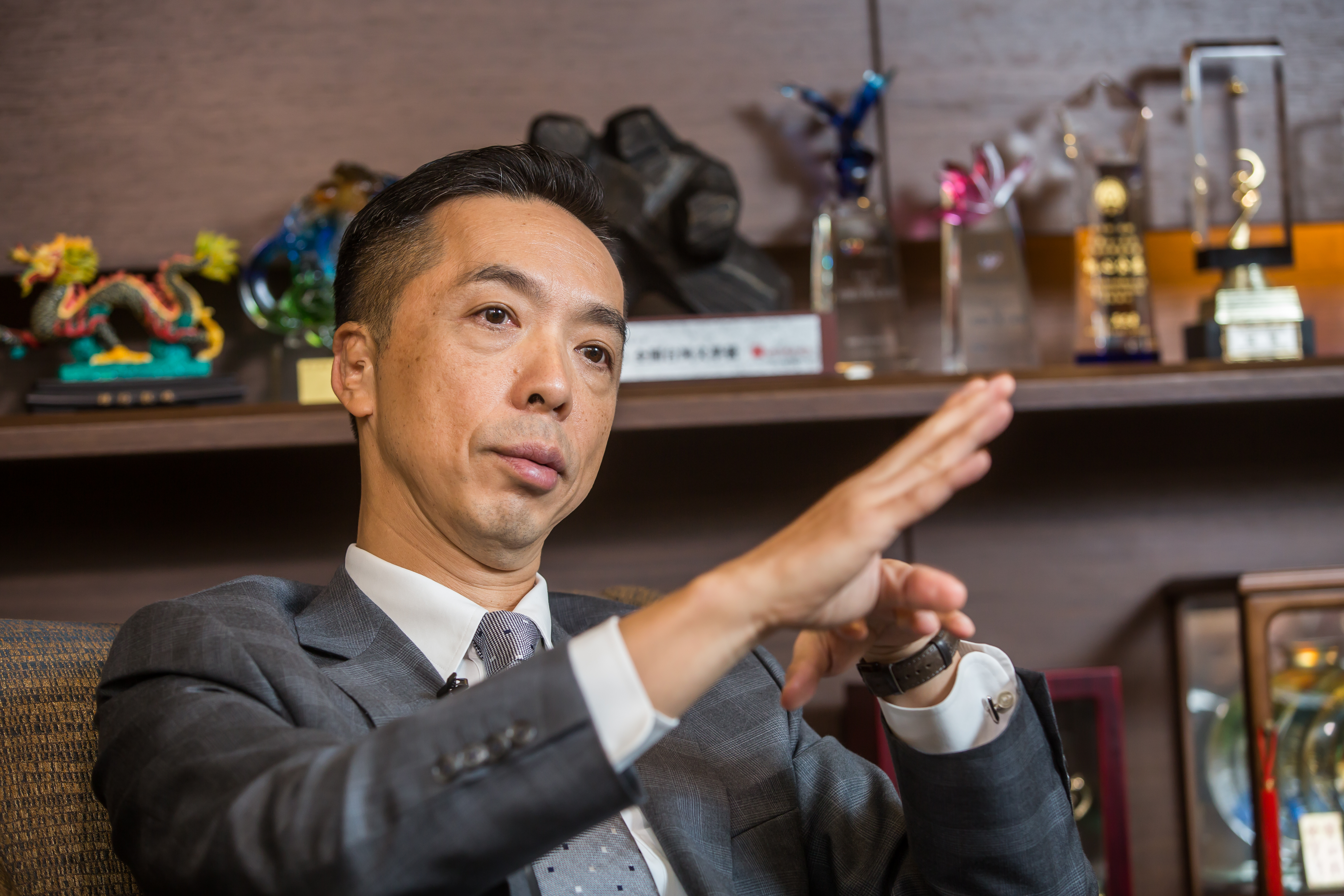 陳致遠為陳朝亨長子，負責主導家族的投資事業。