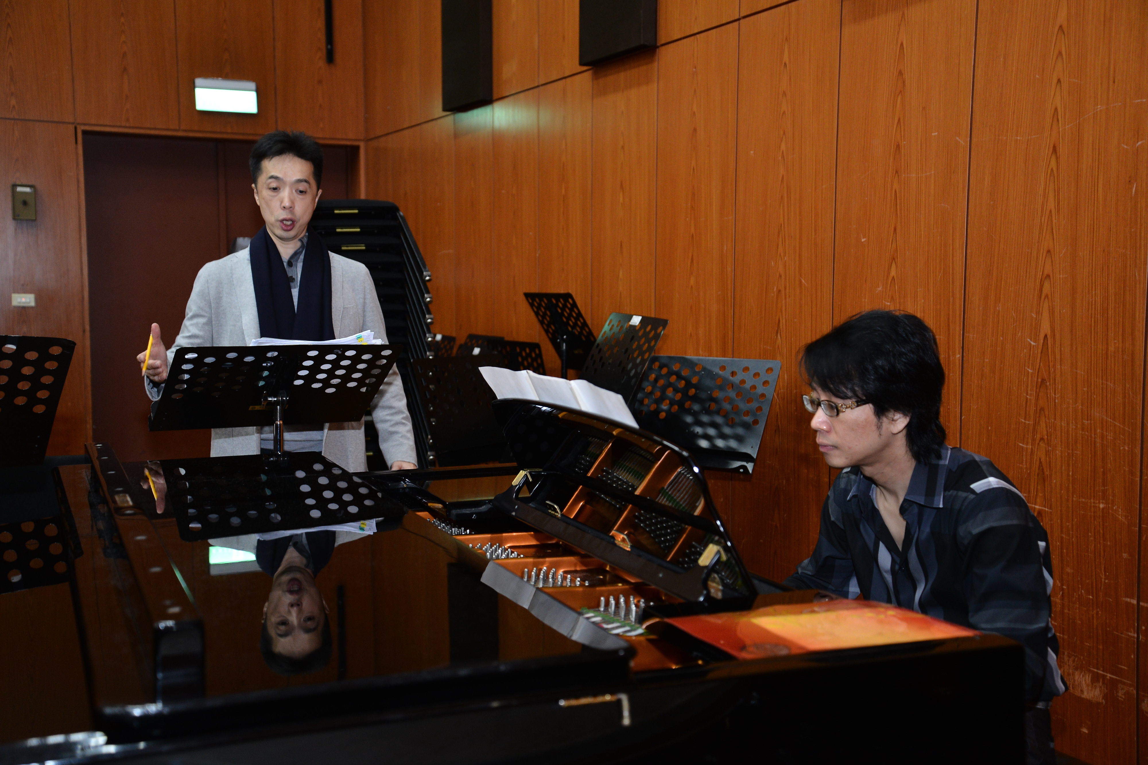 陳致遠二度登國家音樂廳獻唱，為了留下紀念還自己錄製專輯。（陳致遠提供）